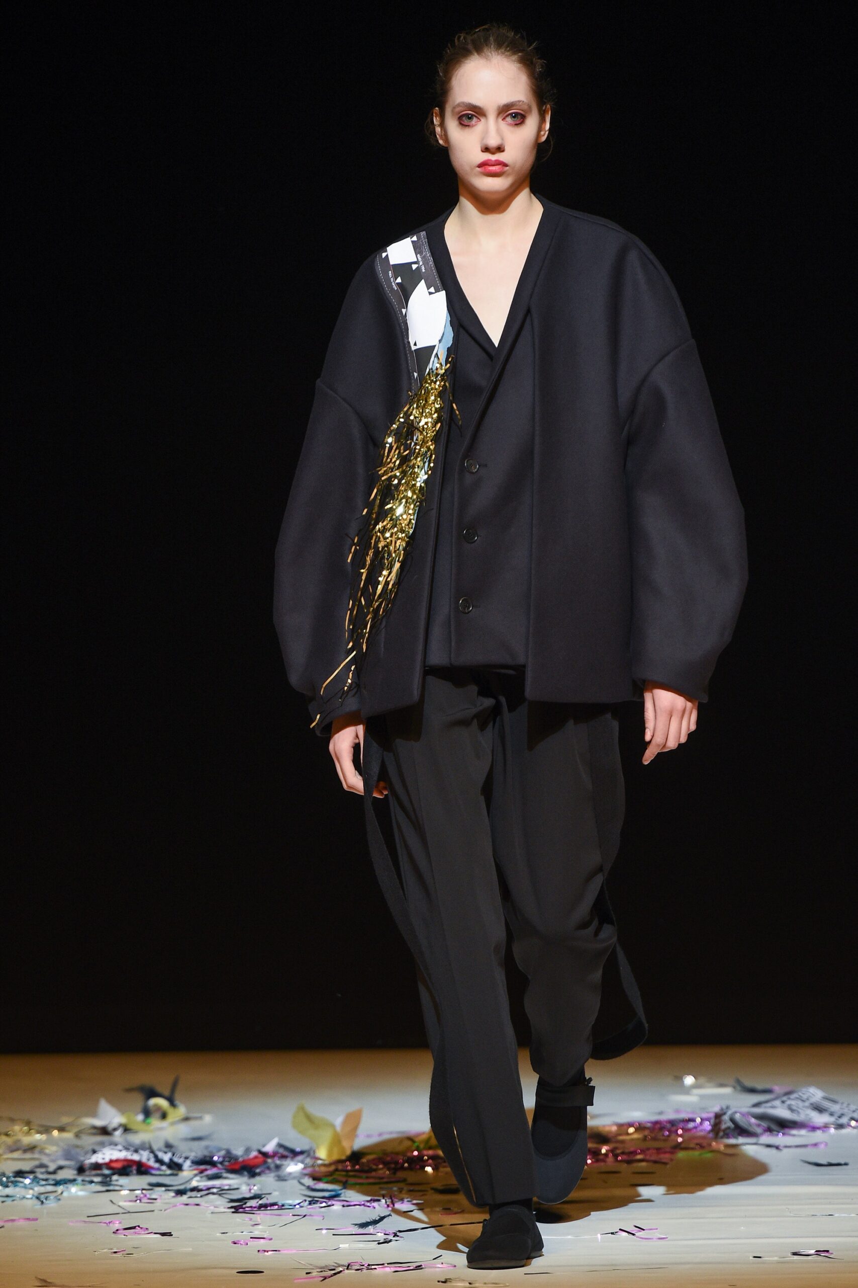 Chalayan F/W 17 Look 573