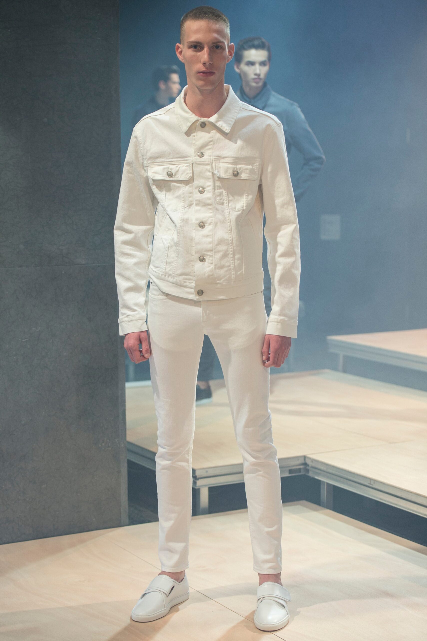 Cerruti 1881 S/S 17 Menswear Look 322
