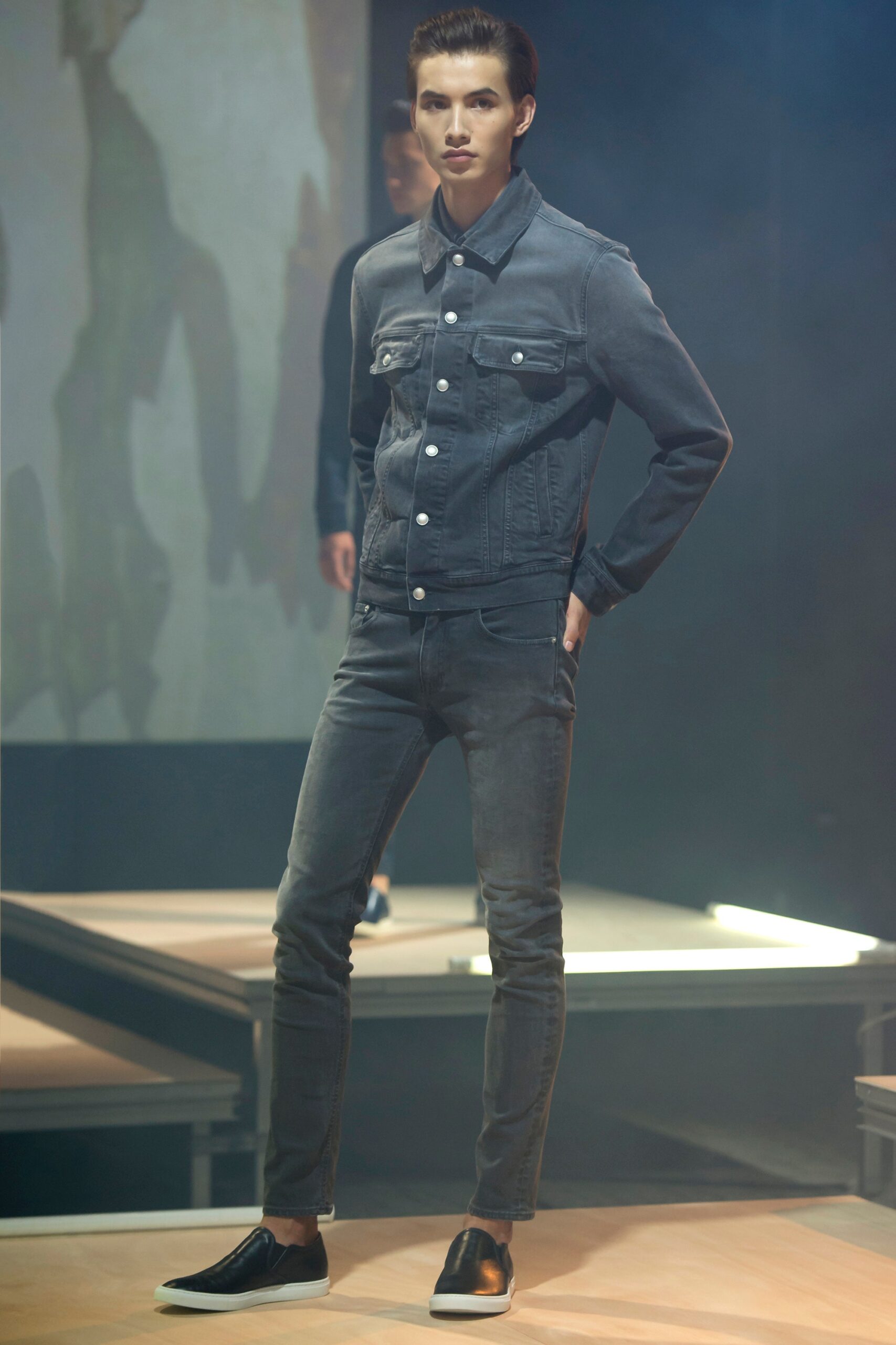 Cerruti 1881 S/S 17 Menswear Look 342