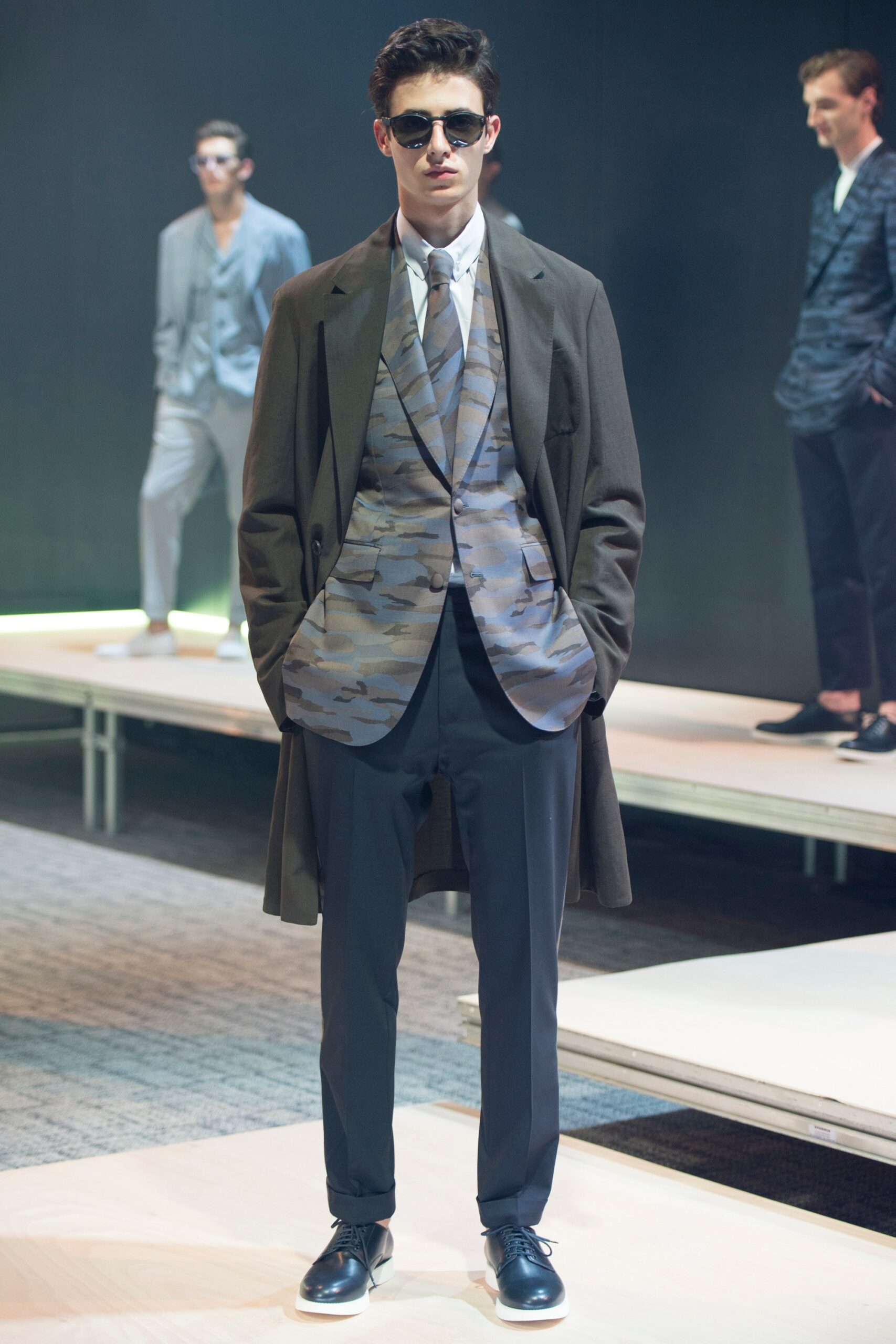 Cerruti 1881 S/S 17 Menswear Look 570