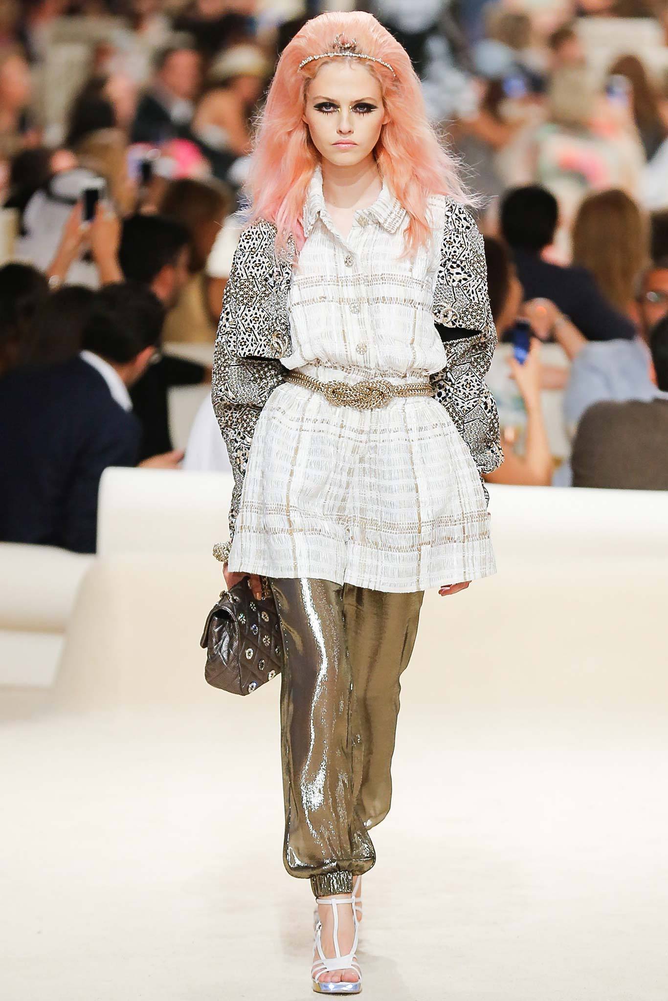 Chanel Resort 15 Look 4