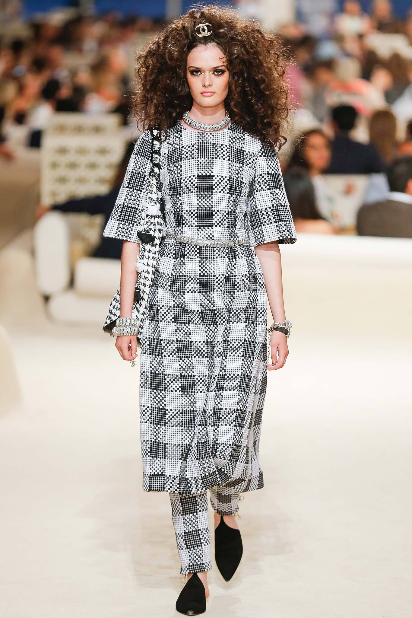 Chanel Resort 15 Look 73