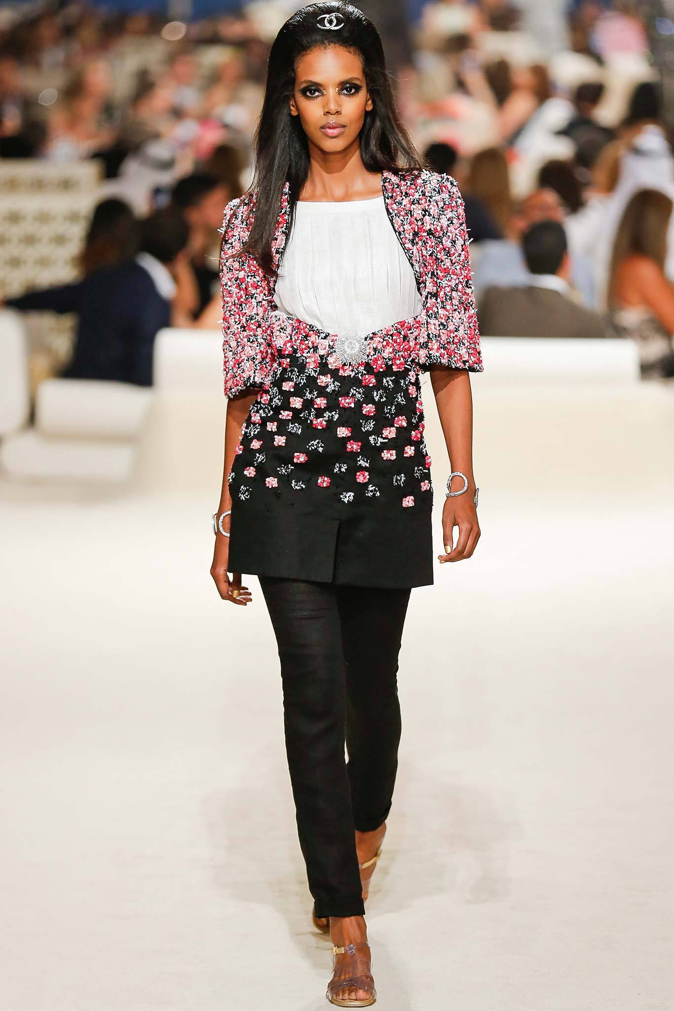 Chanel Resort 15 Look 100