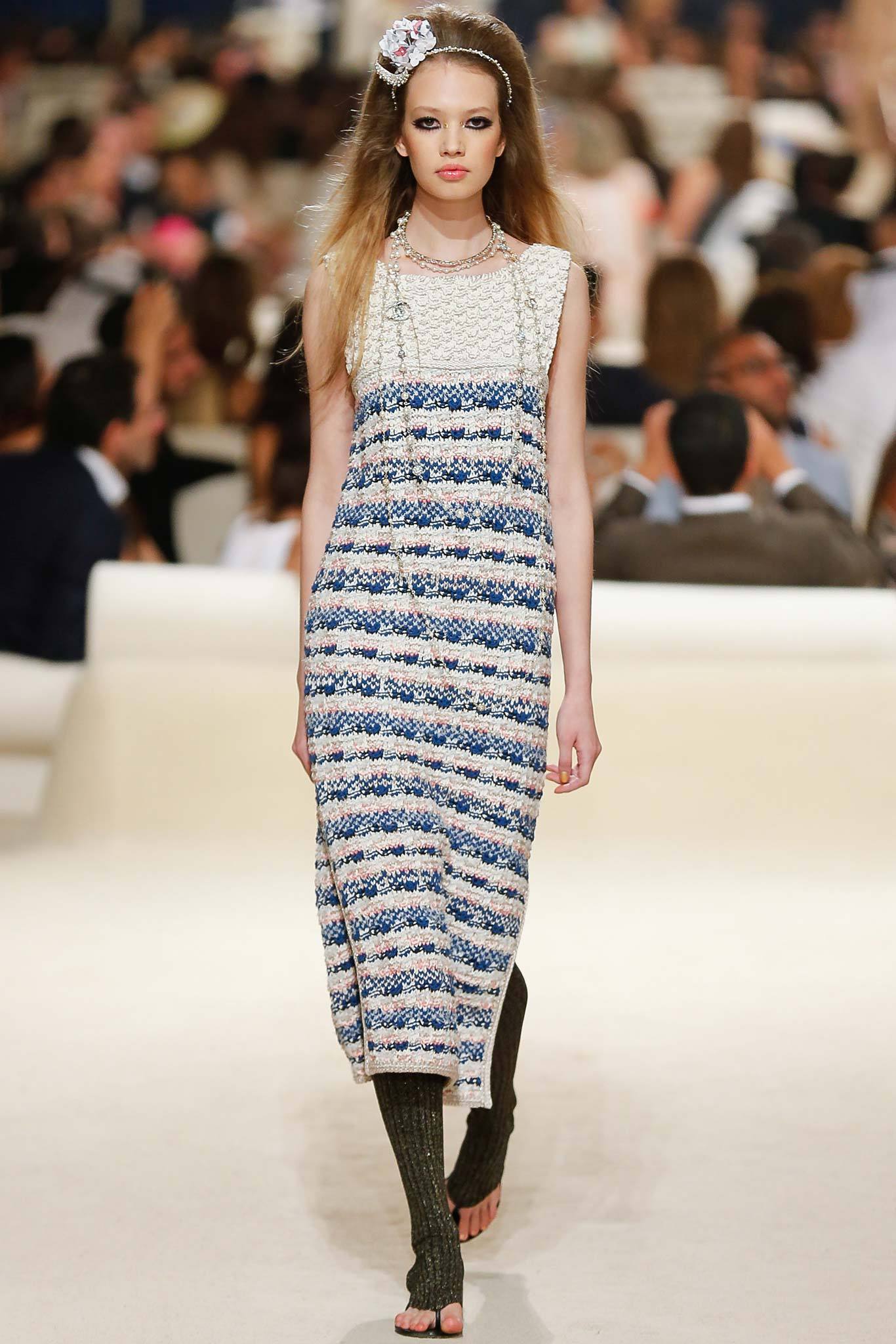 Chanel Resort 15 Look 329