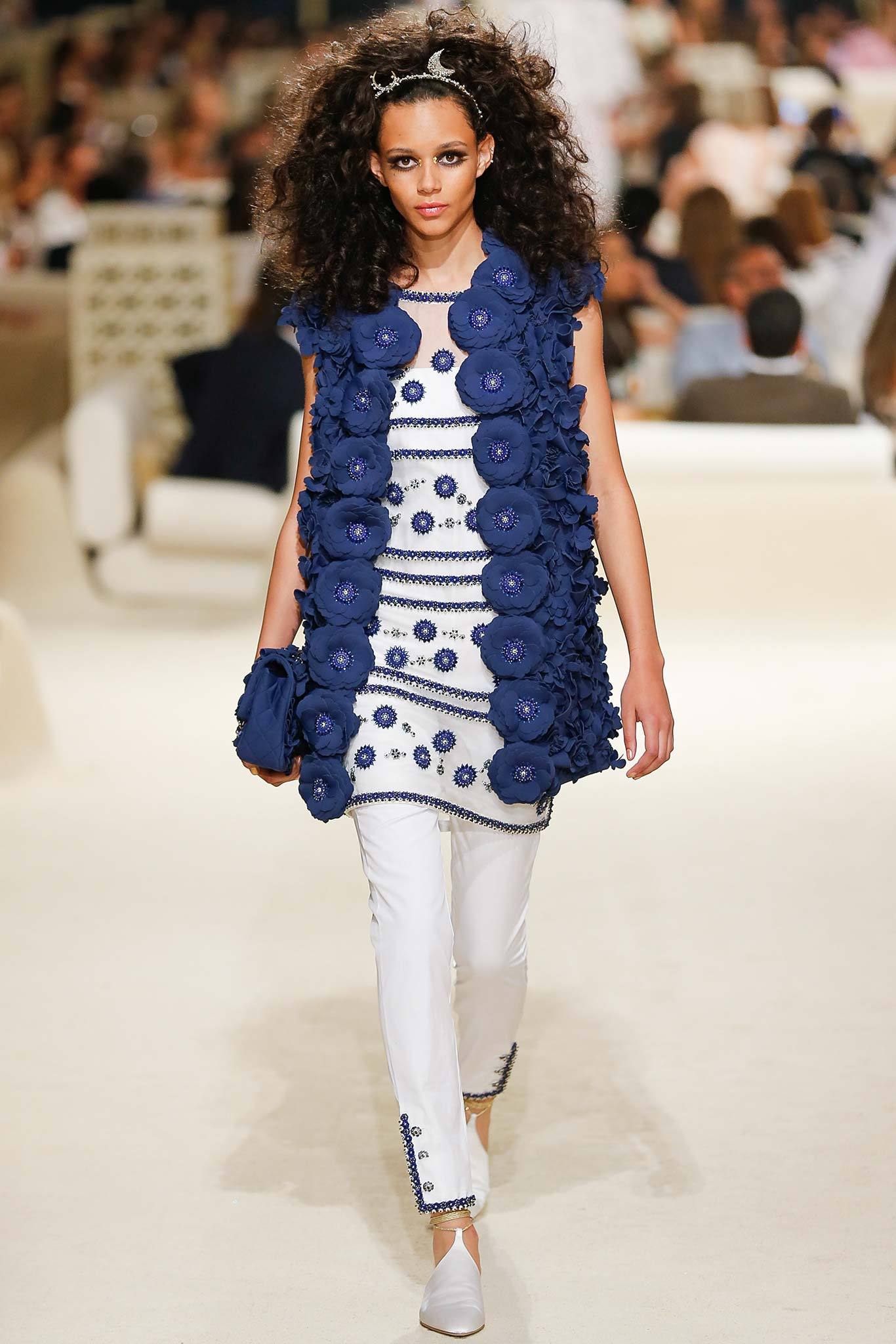 Chanel Resort 15 Look 527