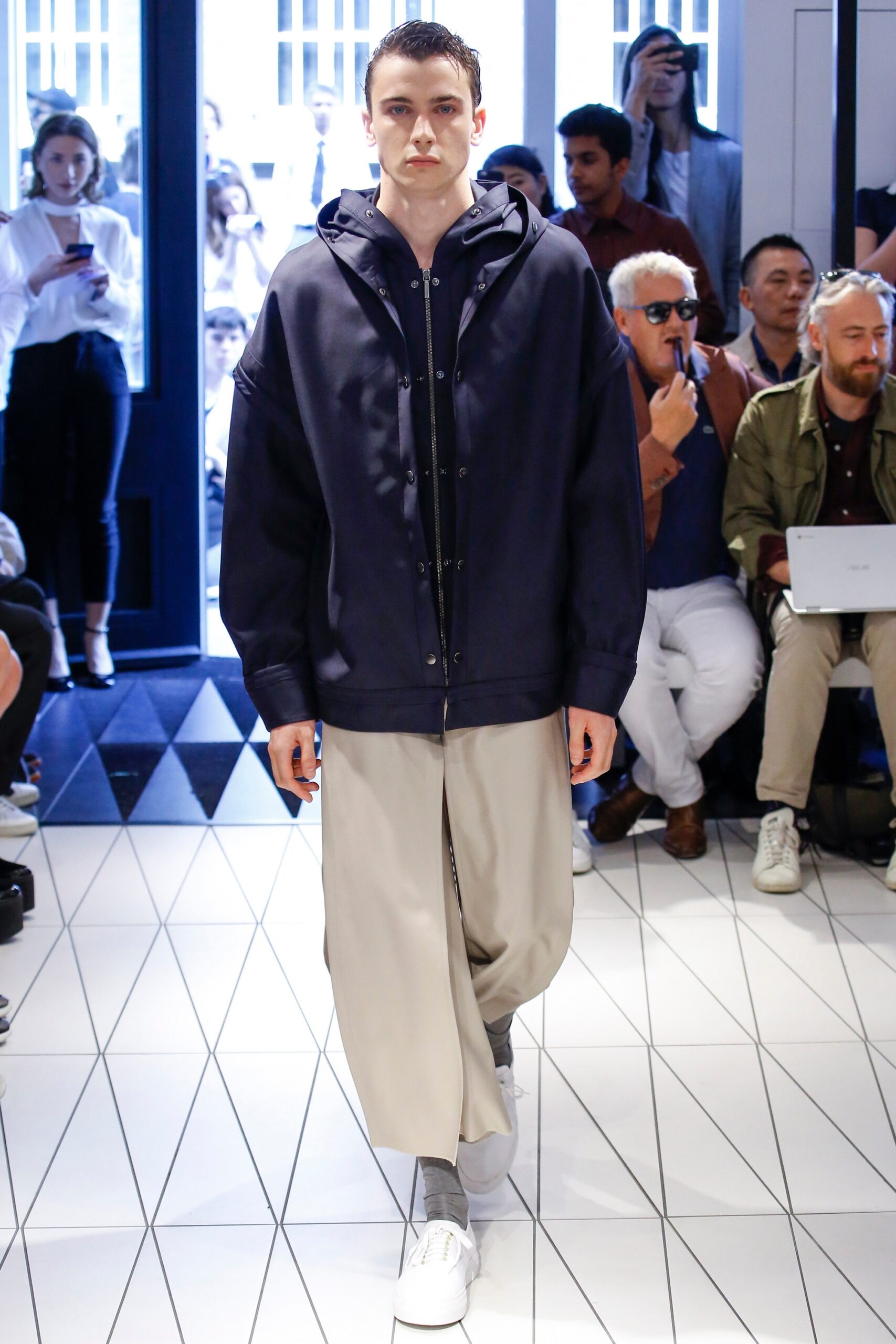 Chalayan S/S 18 Menswear Look 89