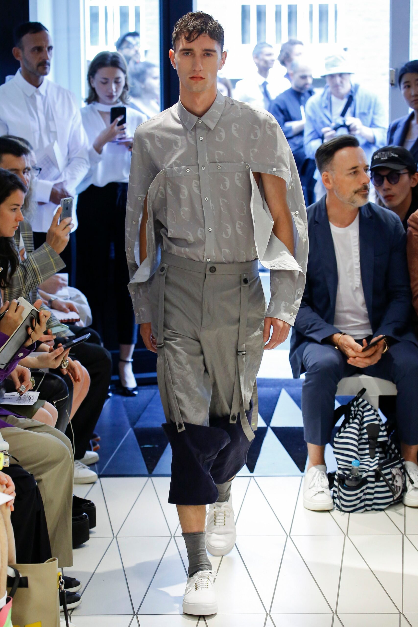 Chalayan S/S 18 Menswear Look 139