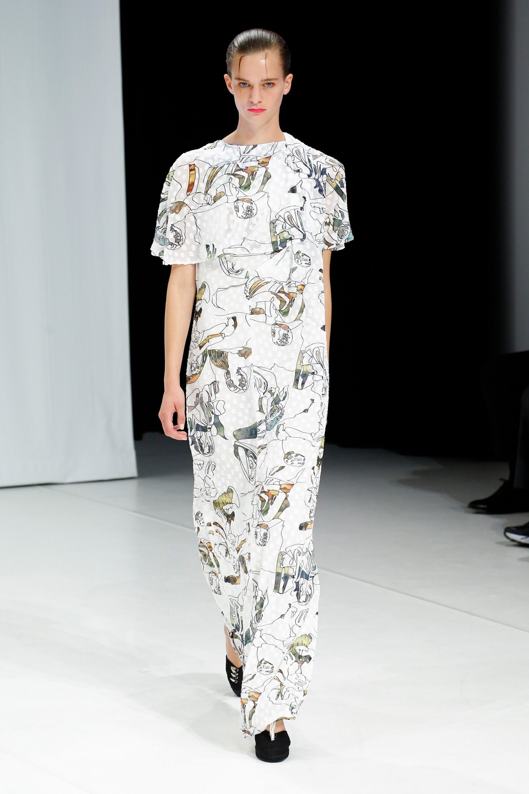 Chalayan S/S 19 Look 526