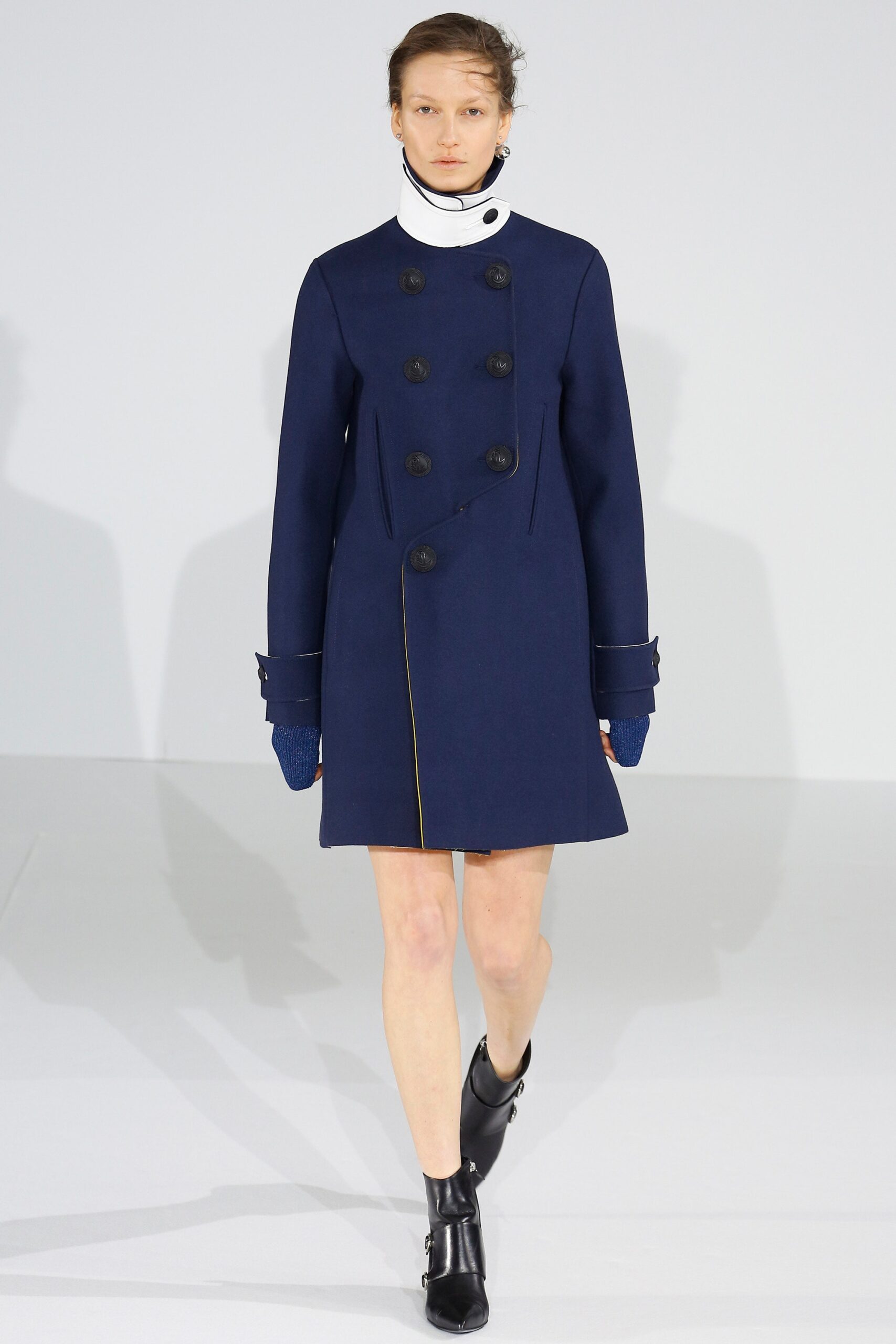 Cédric Charlier F/W 16 Look 109