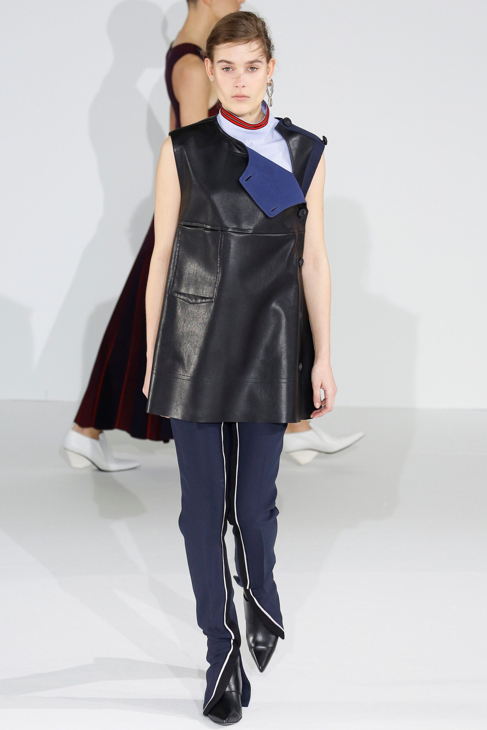 Cédric Charlier F/W 16 Look 294