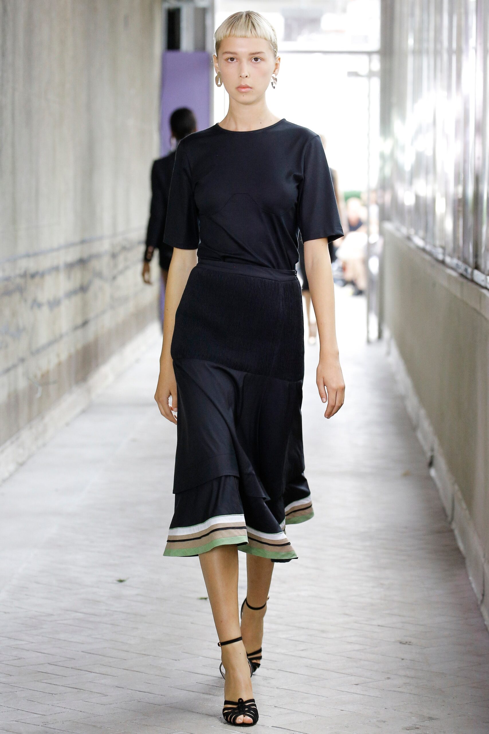 CG S/S 17 Look 137