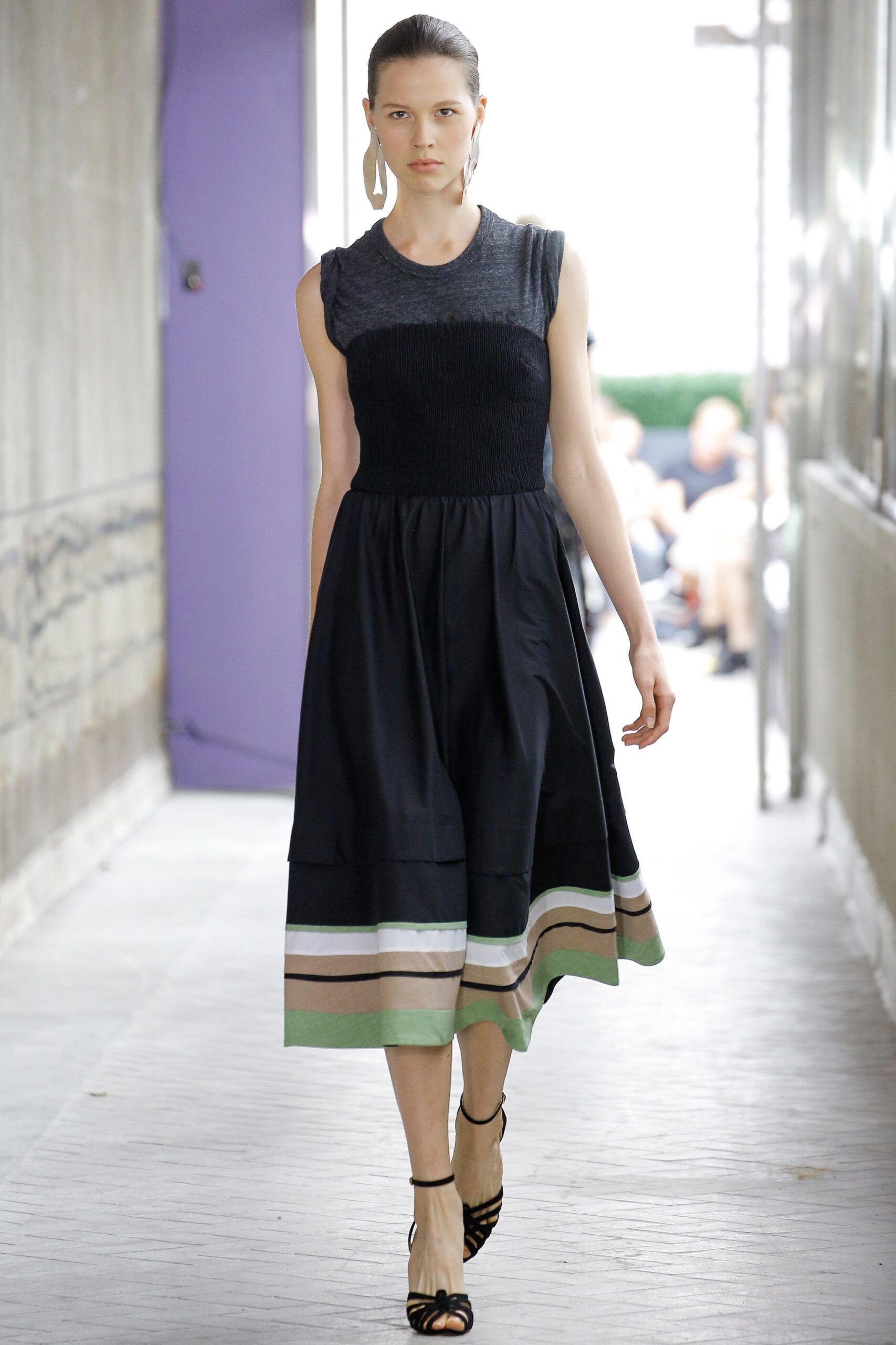CG S/S 17 Look 165