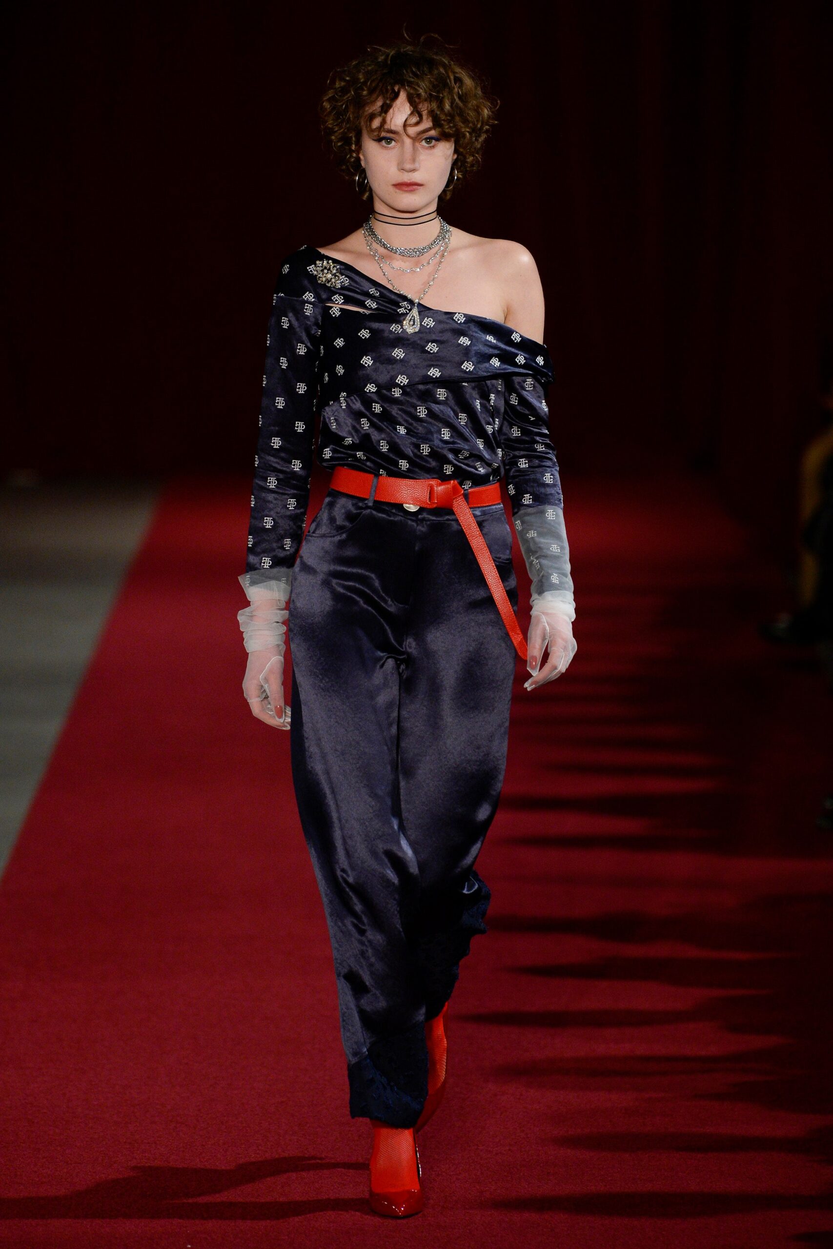Calvin Luo F/W 18 Look 244
