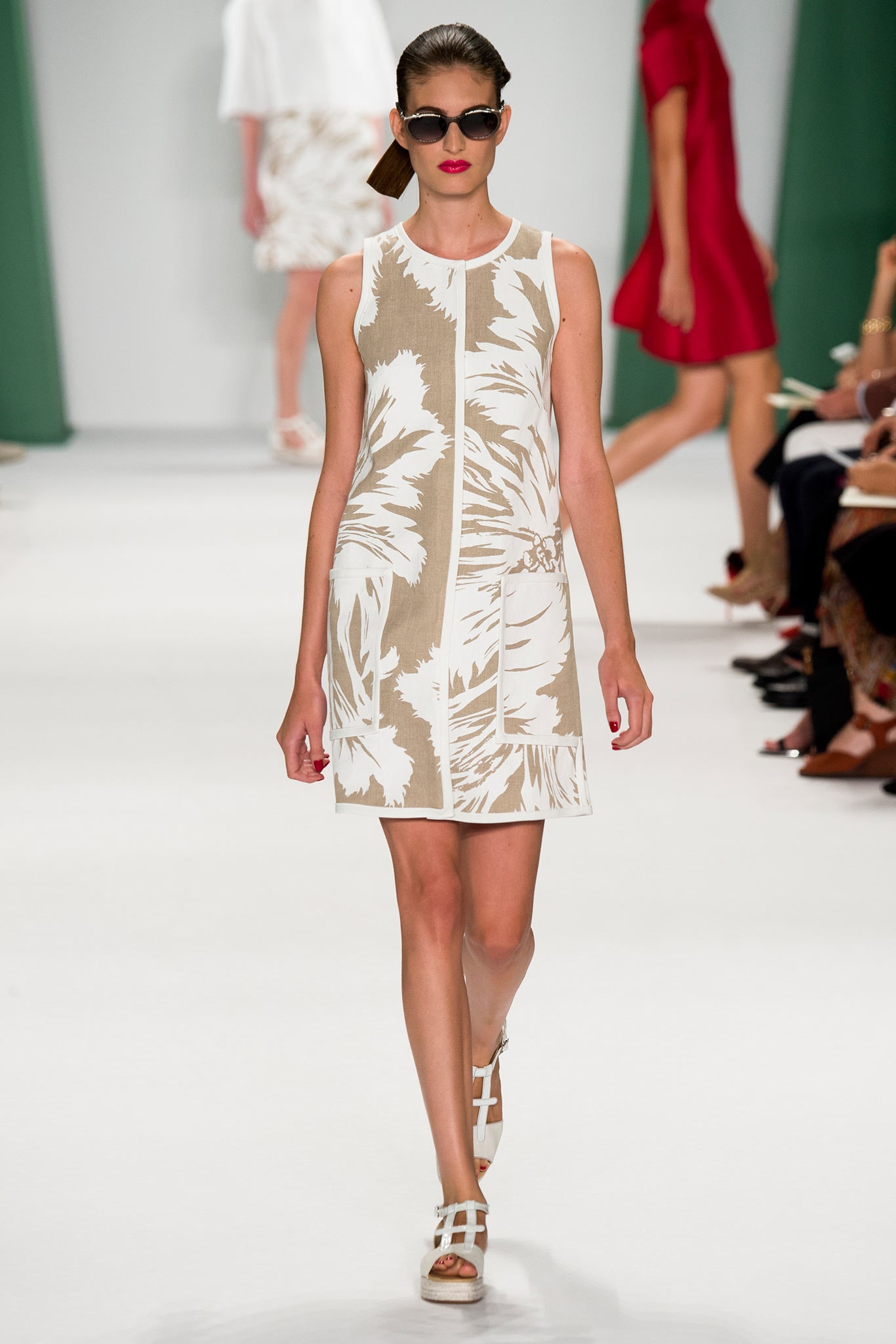 Carolina Herrera S/S 15 Look 230