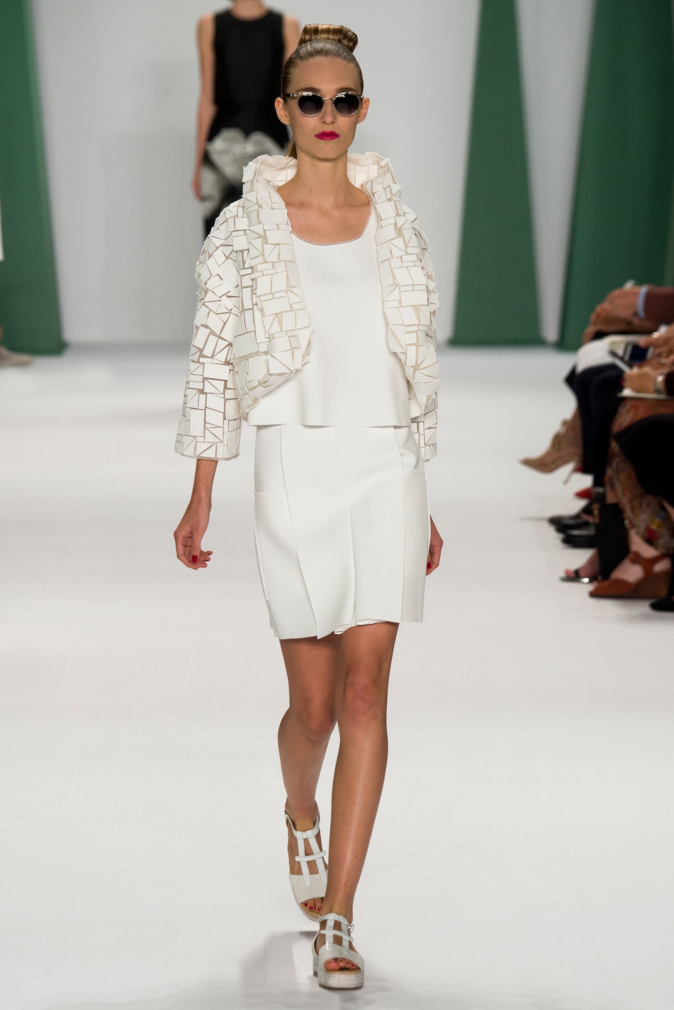 Carolina Herrera S/S 15 Look 255