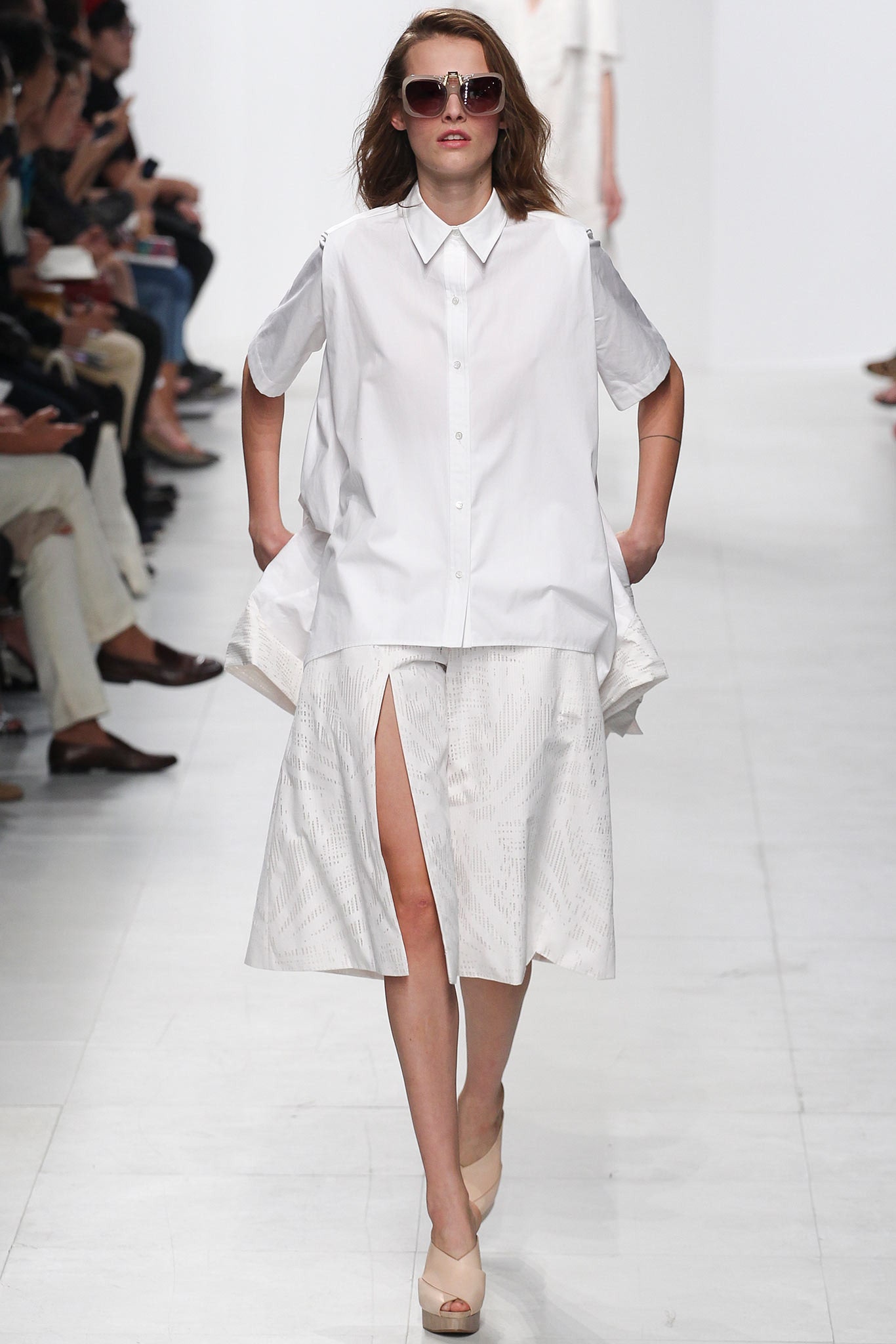 Chalayan S/S 14 Look 118