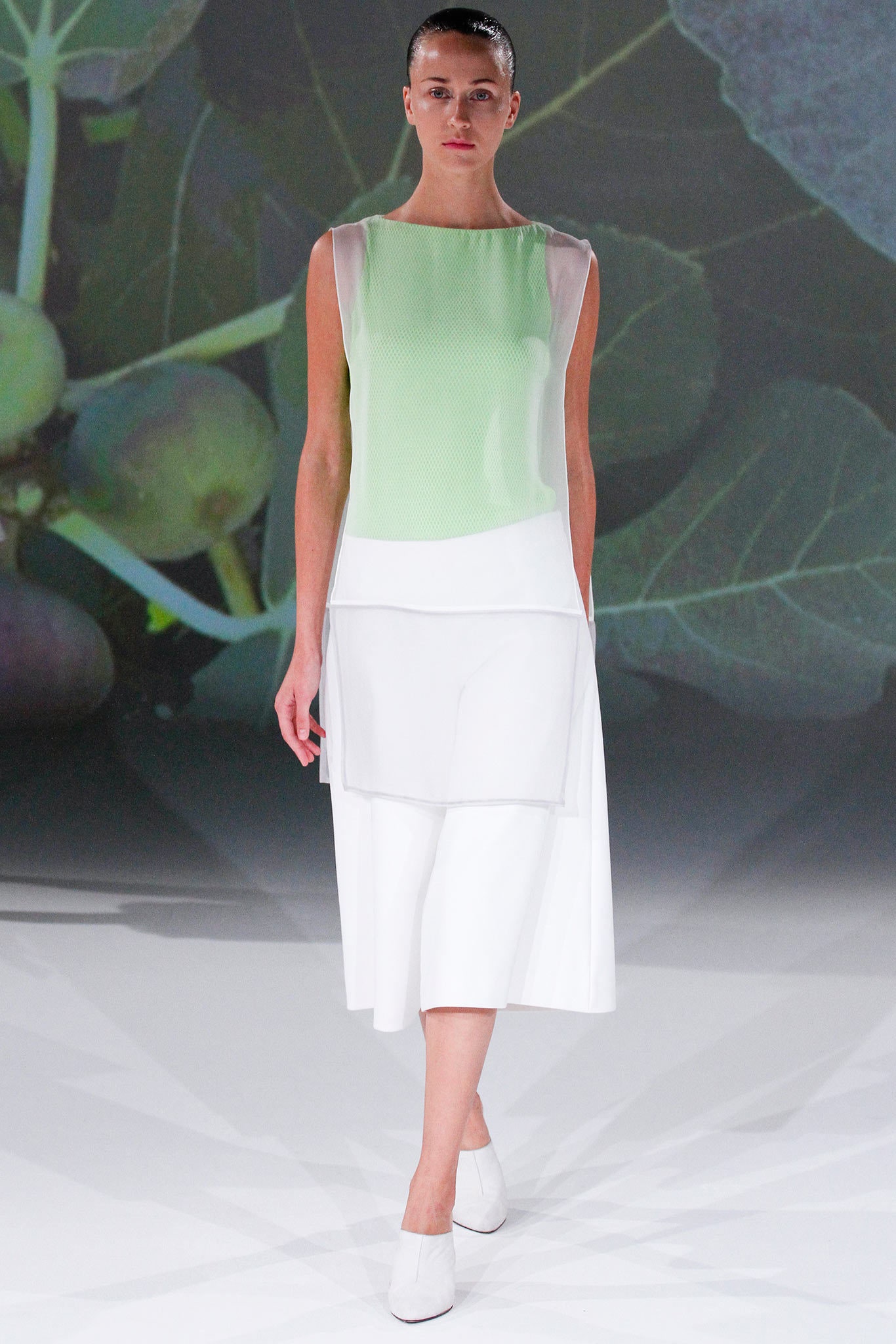 Chalayan S/S 13 Look 118
