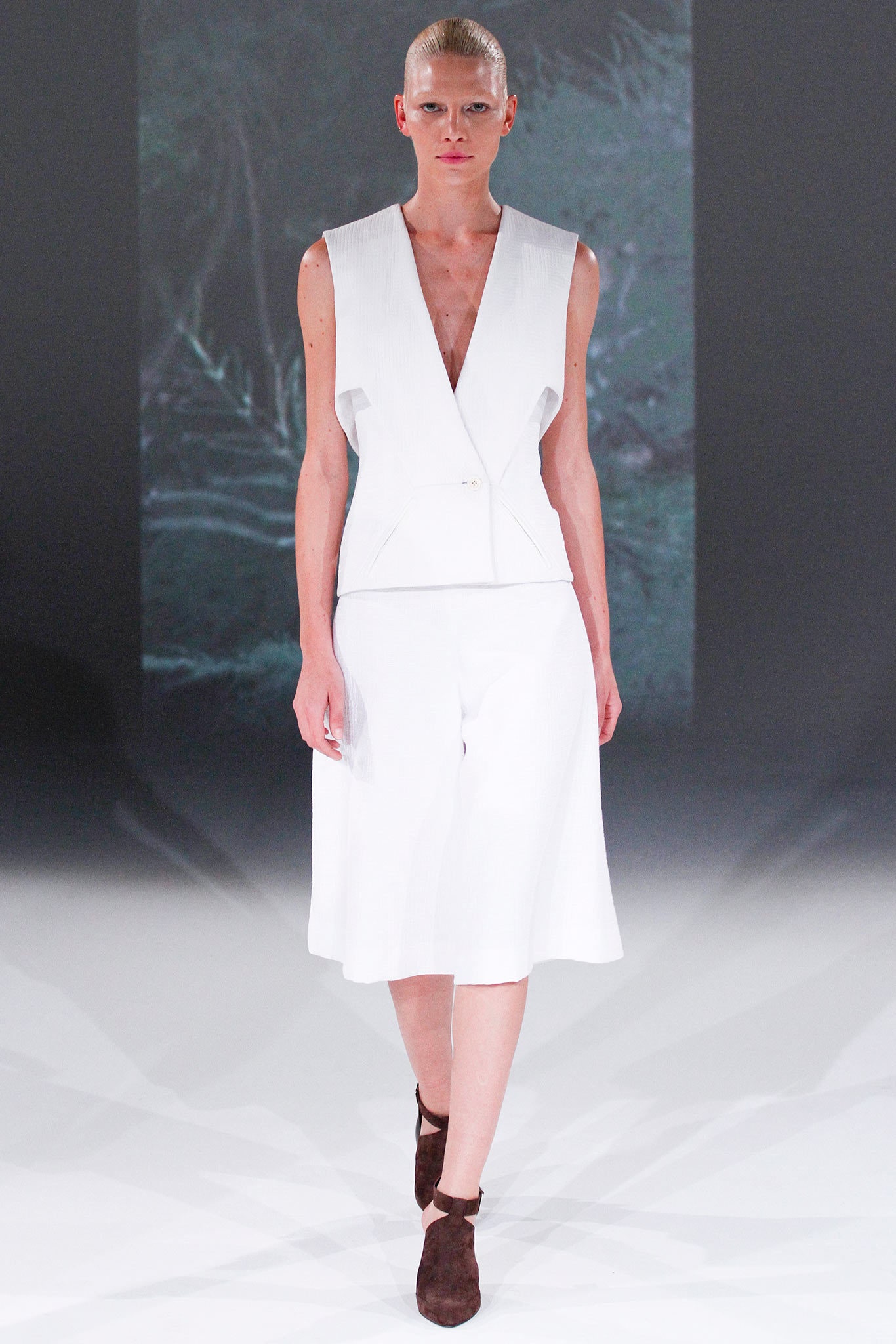 Chalayan S/S 13 Look 159