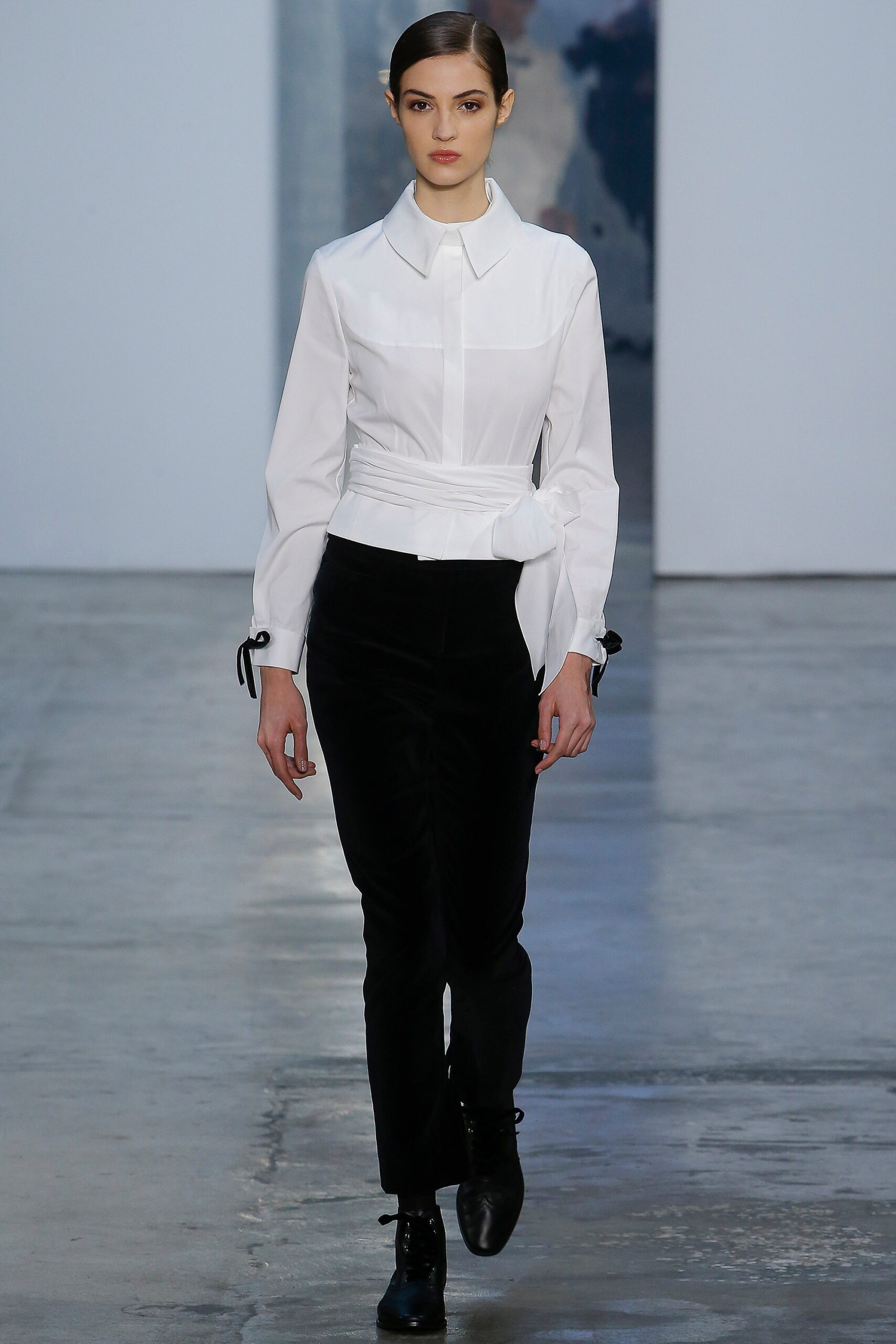 Carolina Herrera F/W 17 Look 16