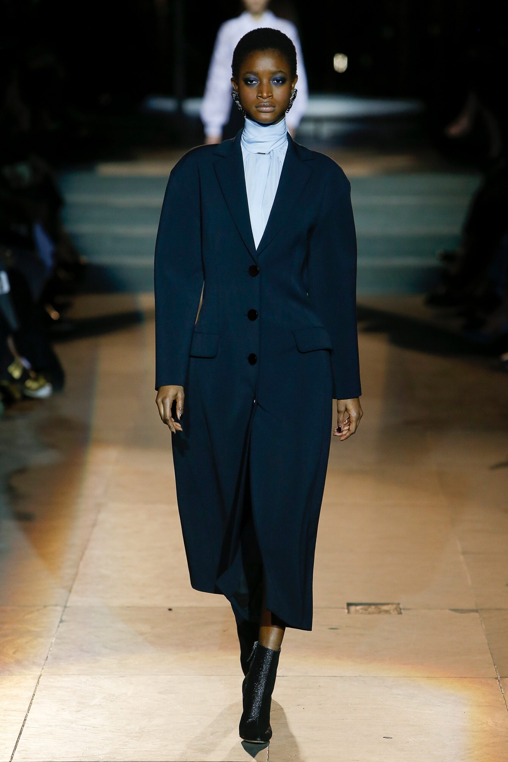 Carolina Herrera F/W 18 Look 33