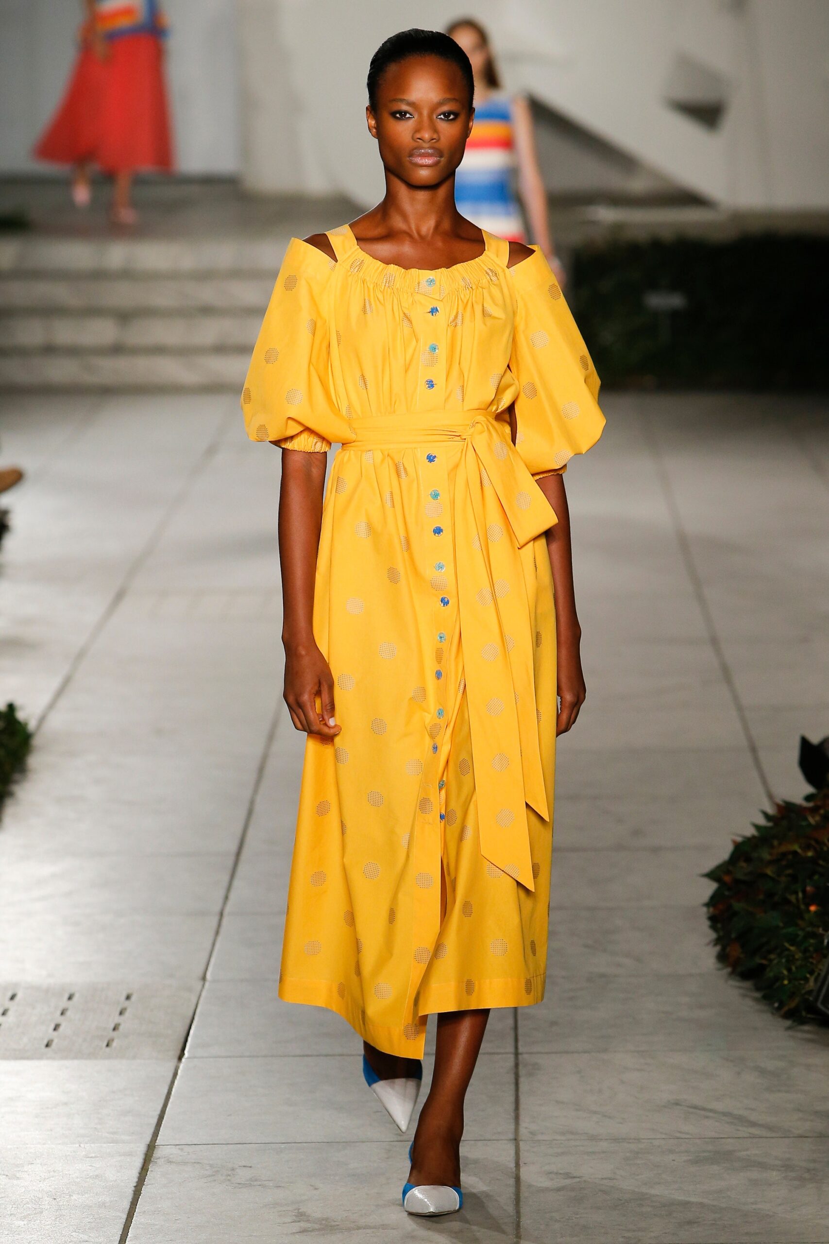 Carolina Herrera S/S 18 Look 64