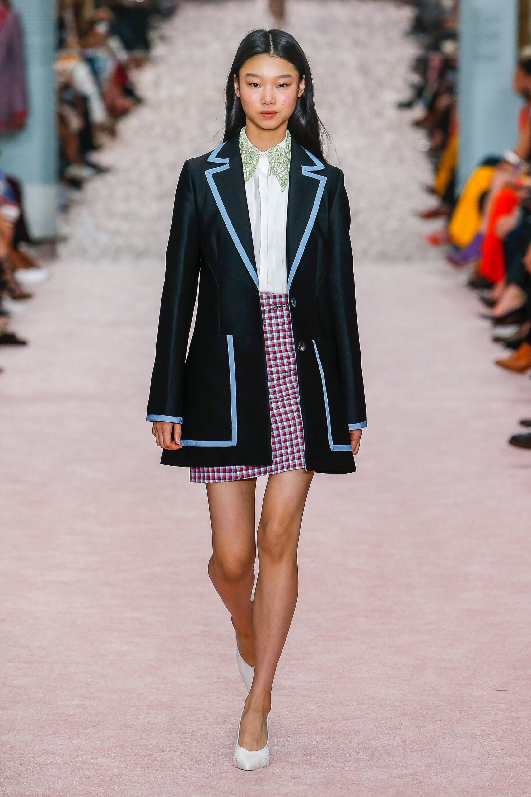Carolina Herrera S/S 19 Look 104