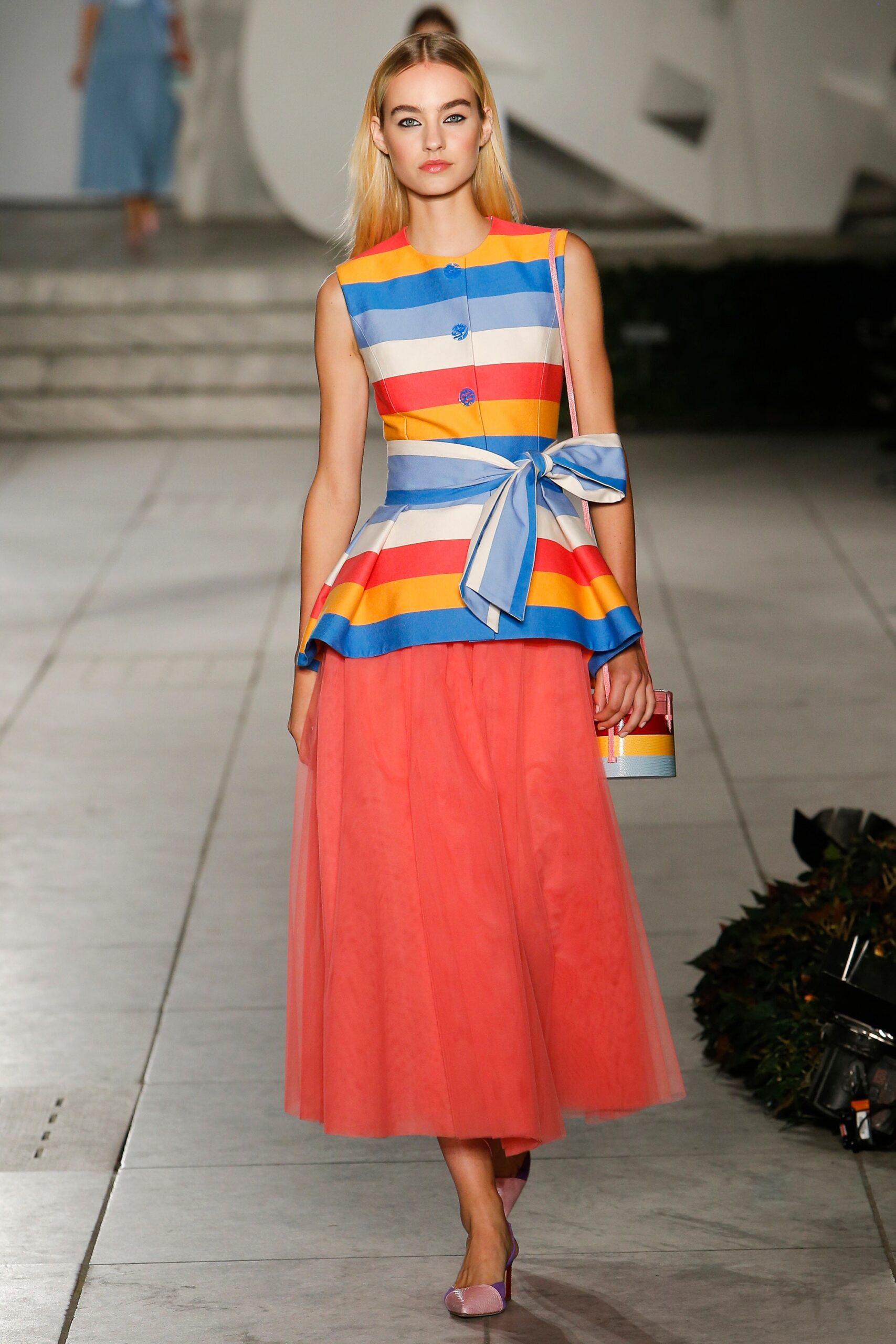 Carolina Herrera S/S 18 Look 90