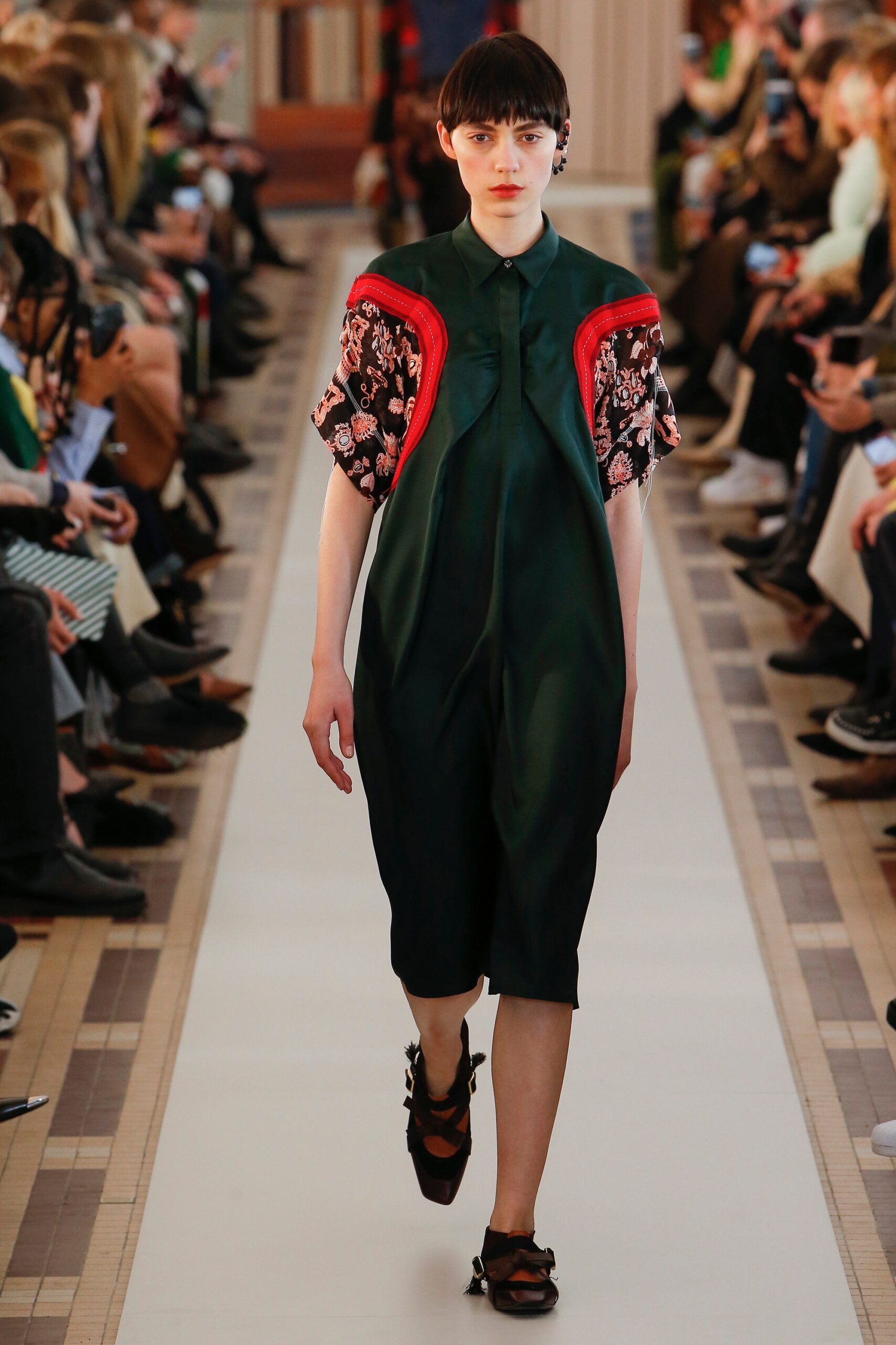 Carven F/W 18 Look 98