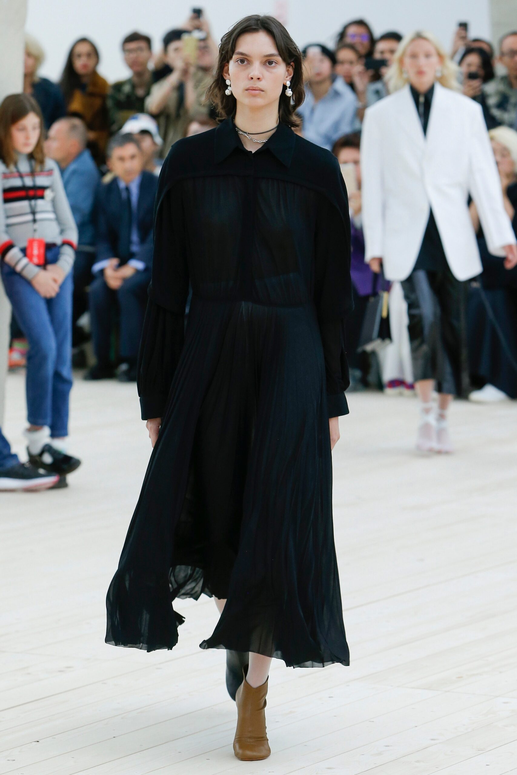 Celine S/S 17 Look 85