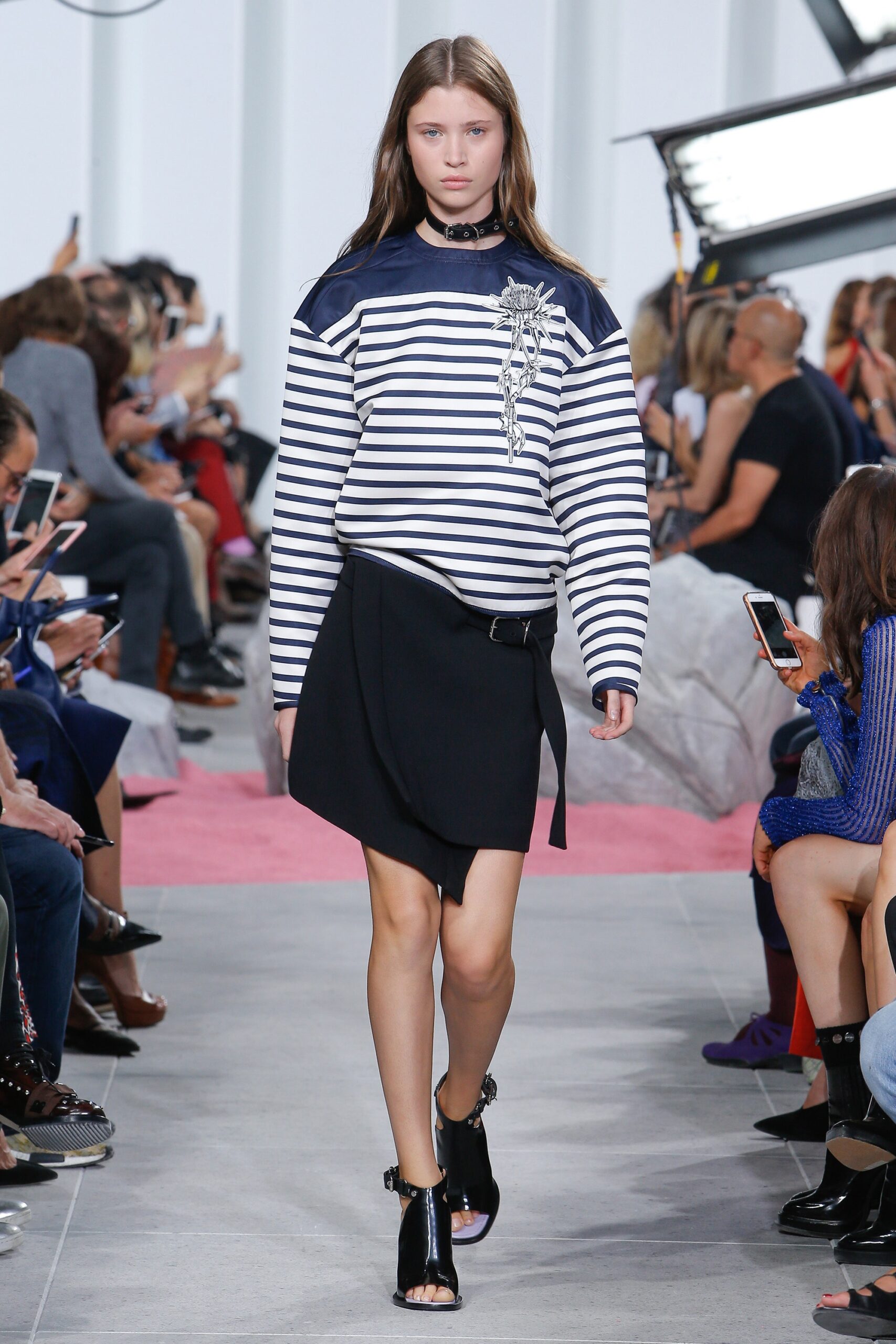 Carven S/S 17 Look 137
