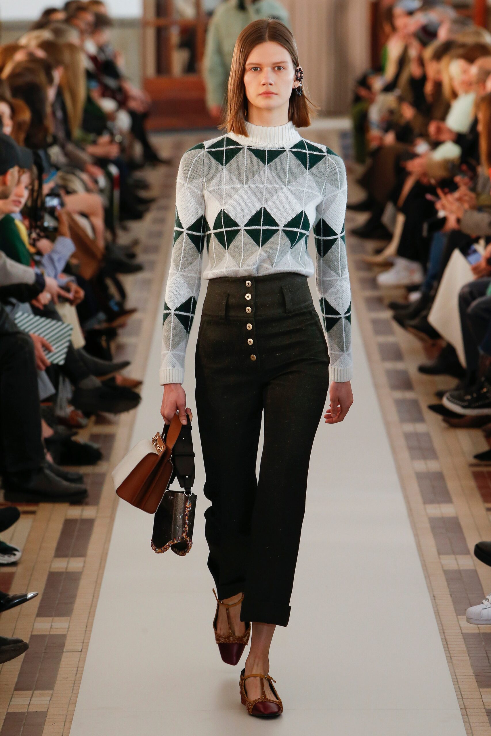 Carven F/W 18 Look 181
