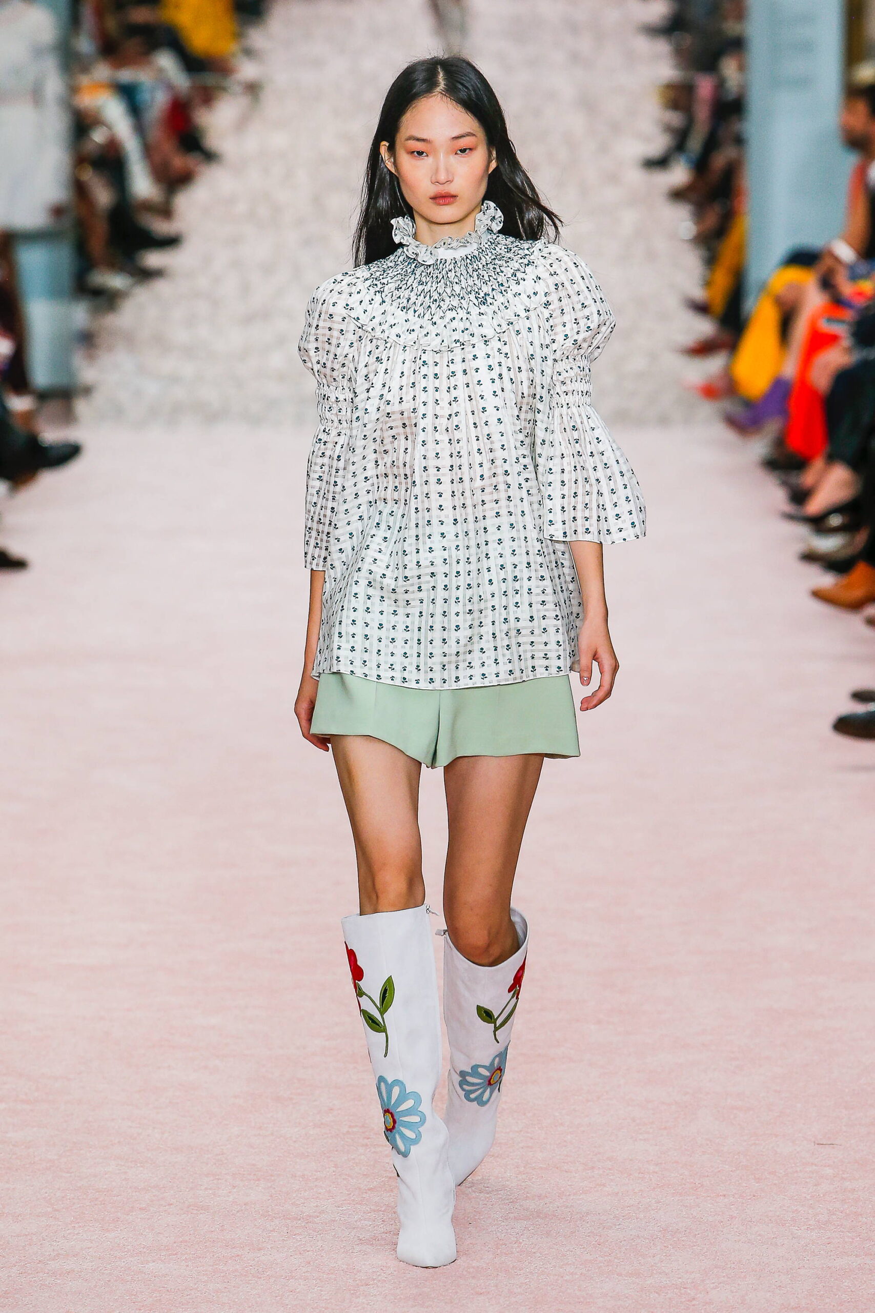 Carolina Herrera S/S 19 Look 251