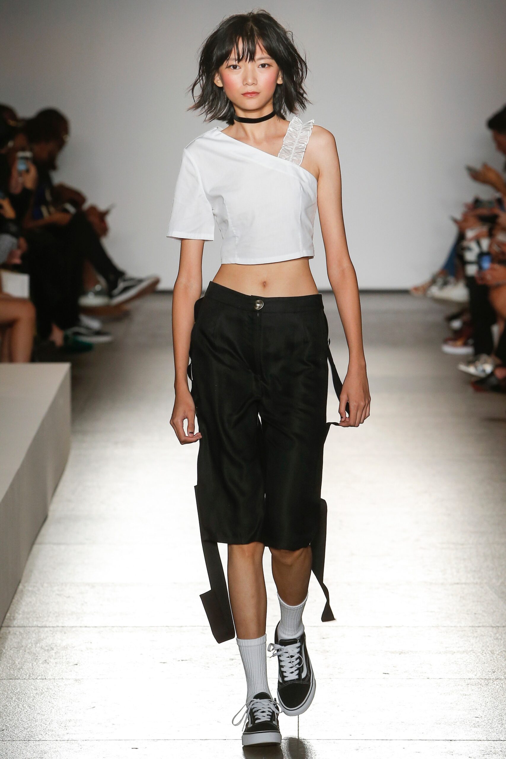 Calvin Luo S/S 18 Look 131