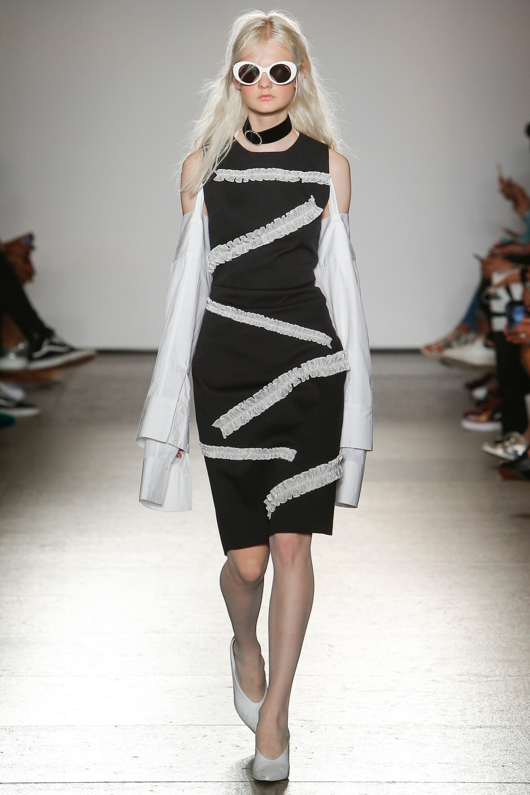 Calvin Luo S/S 18 Look 143