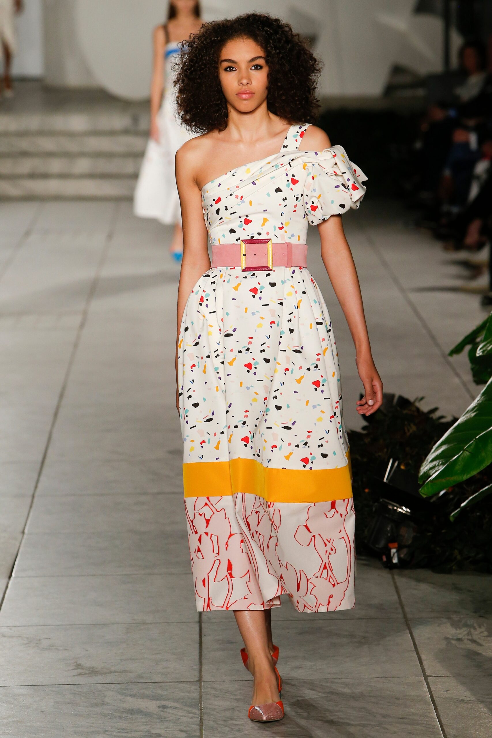 Carolina Herrera S/S 18 Look 290