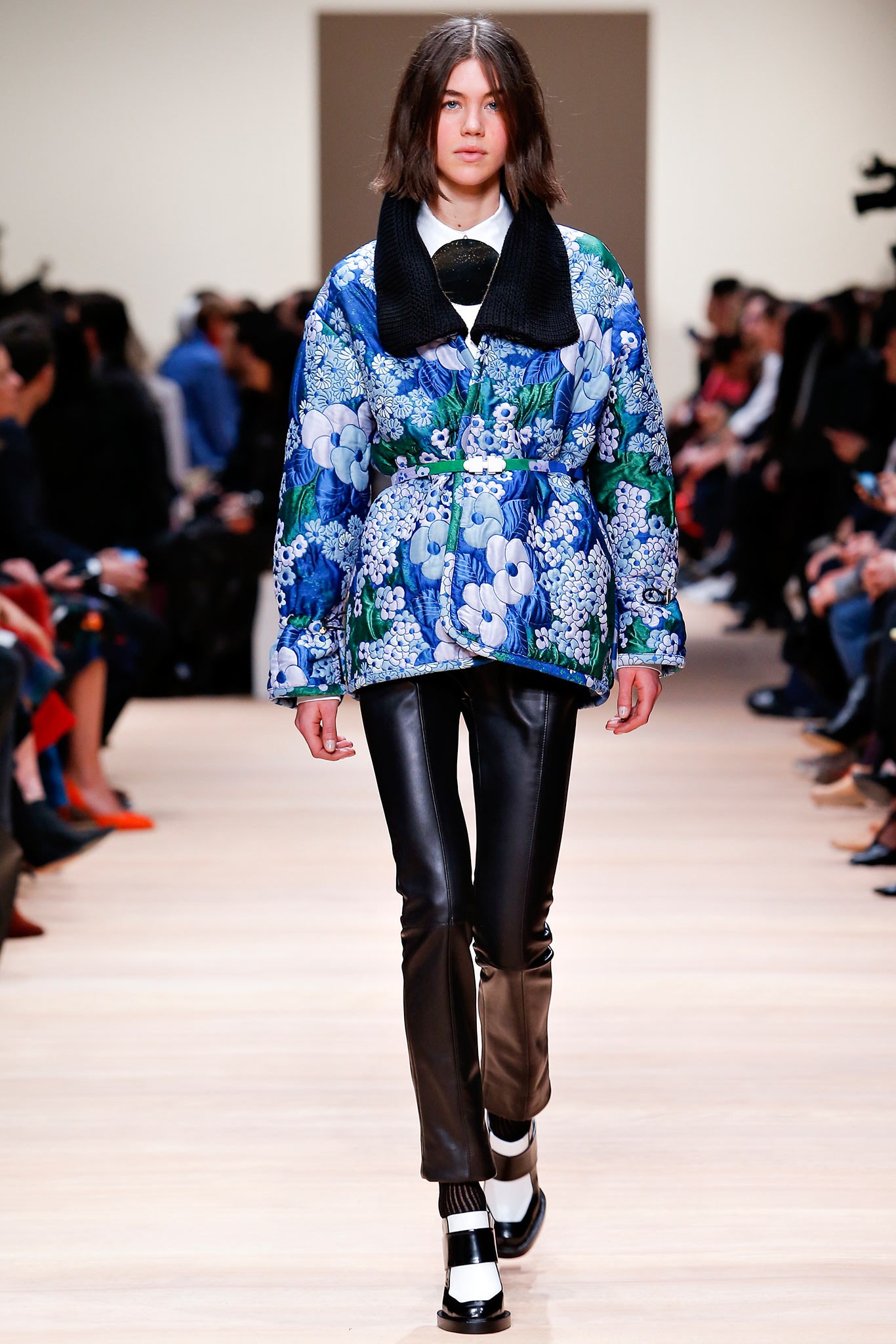 Carven F/W 15 Look 110