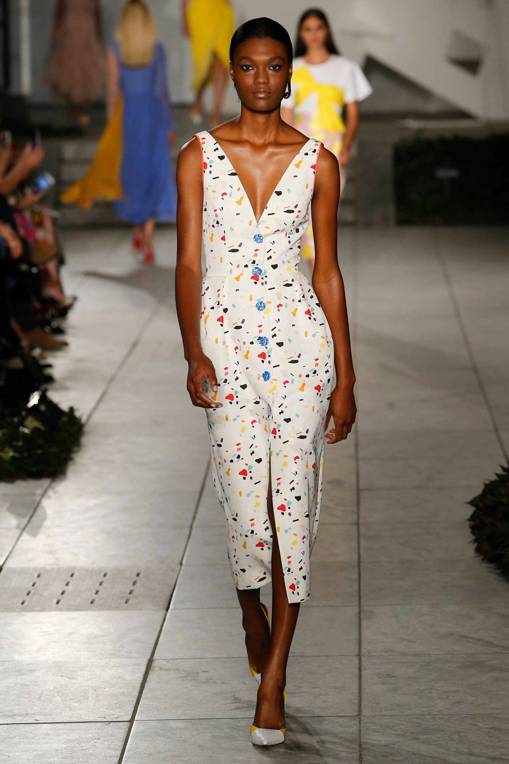 Carolina Herrera S/S 18 Look 324