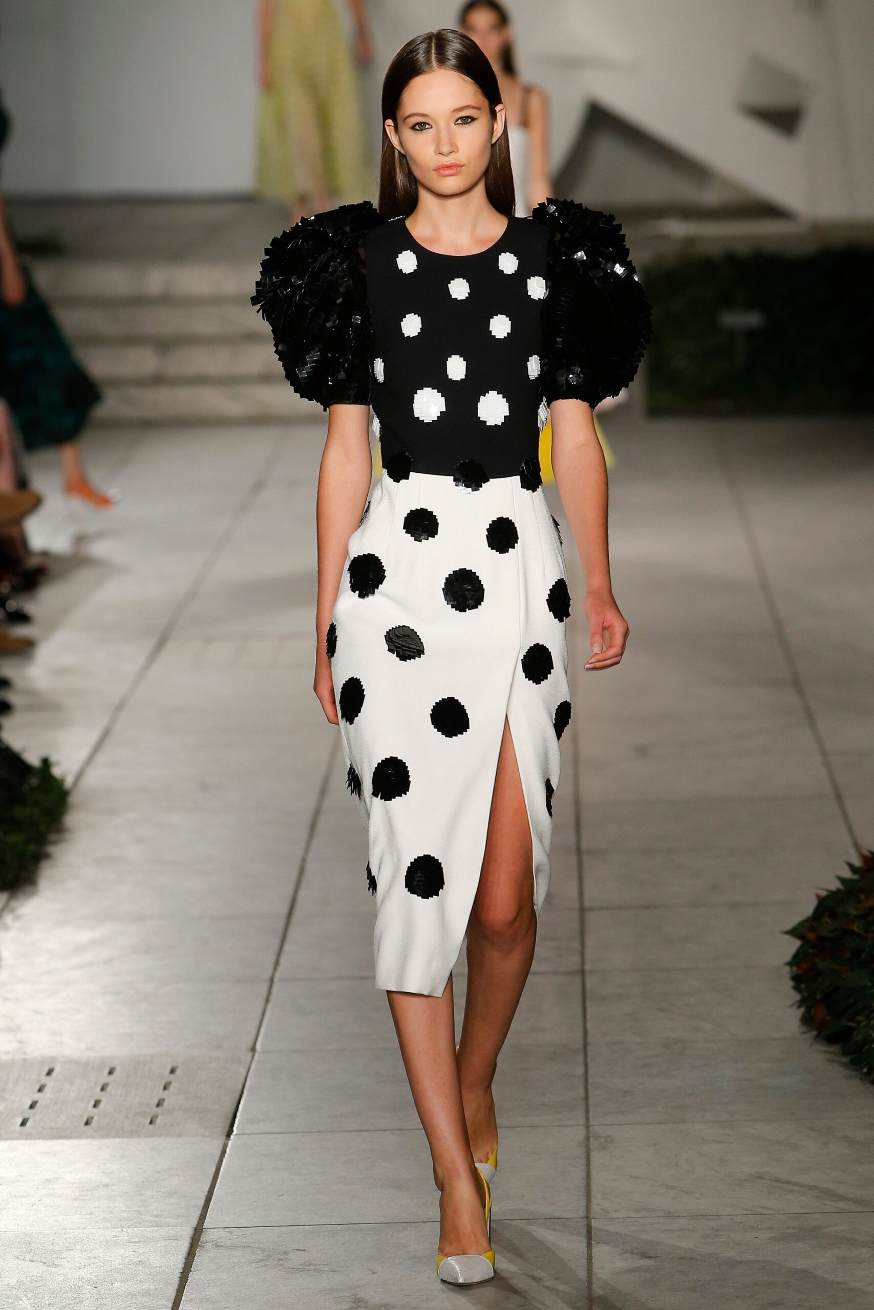 Carolina Herrera S/S 18 Look 362