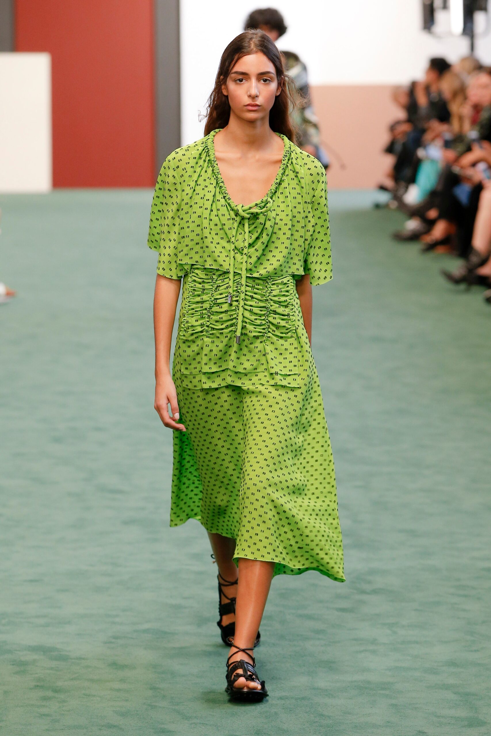 Carven S/S 18 Look 367