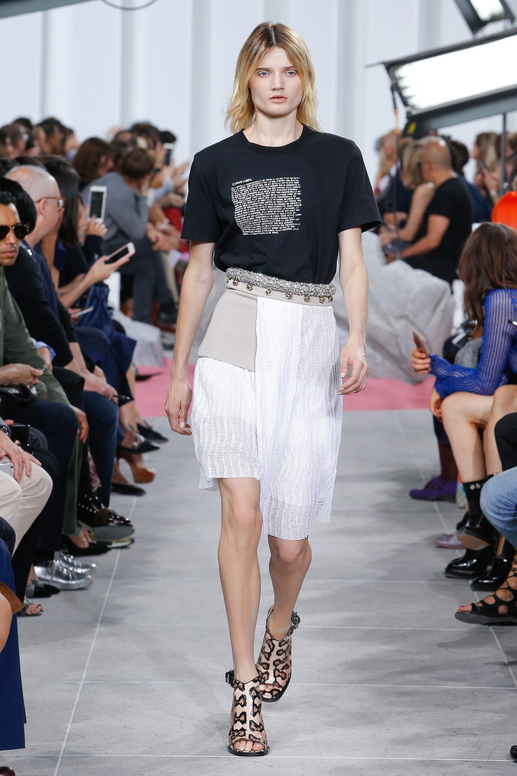 Carven S/S 17 Look 292