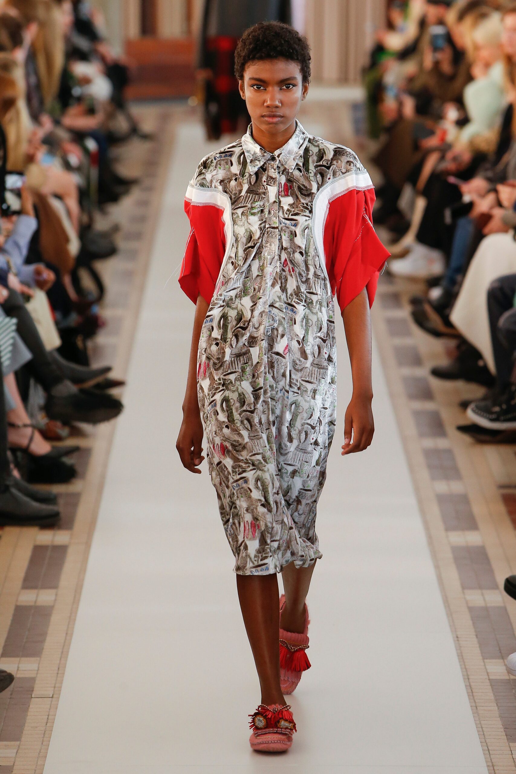Carven F/W 18 Look 363