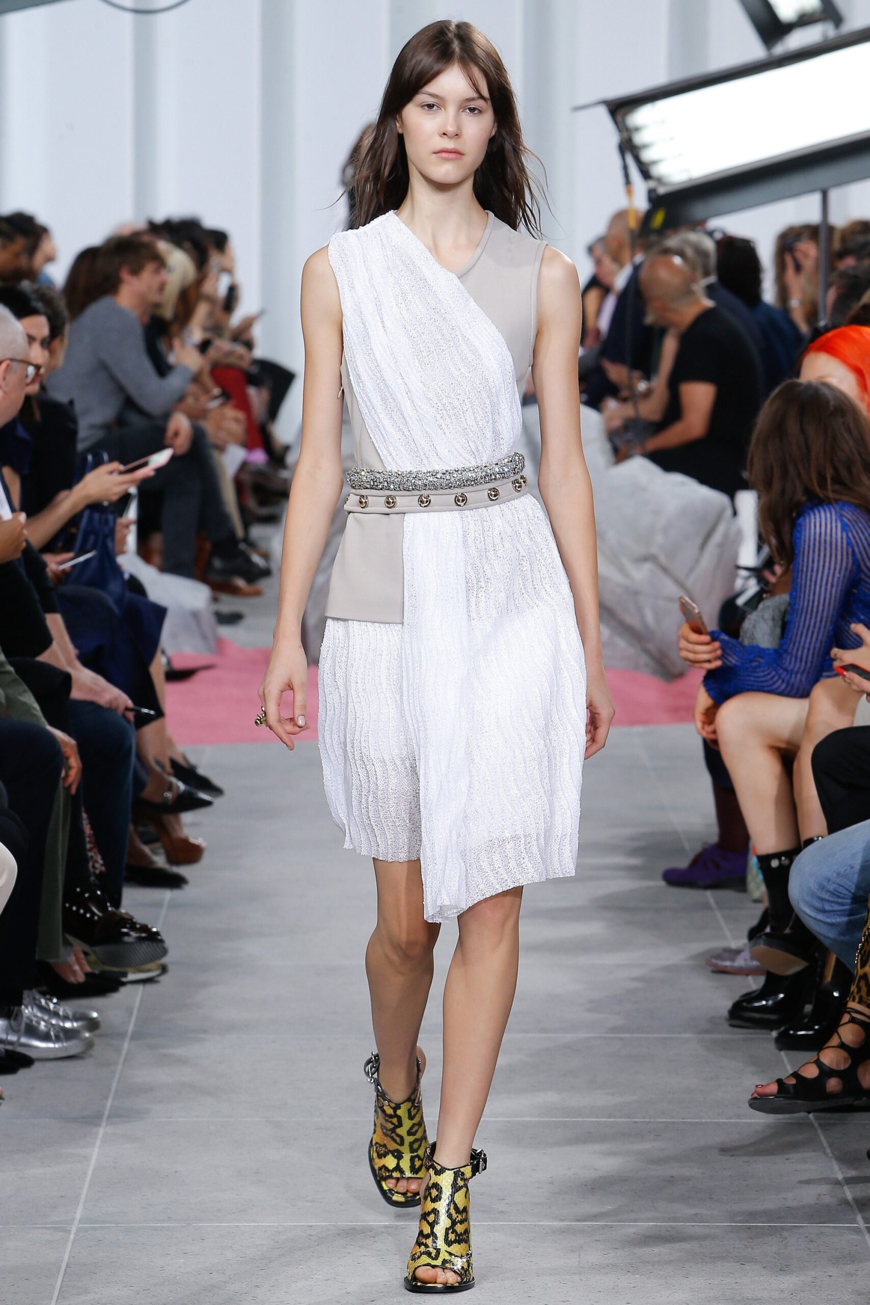 Carven S/S 17 Look 316