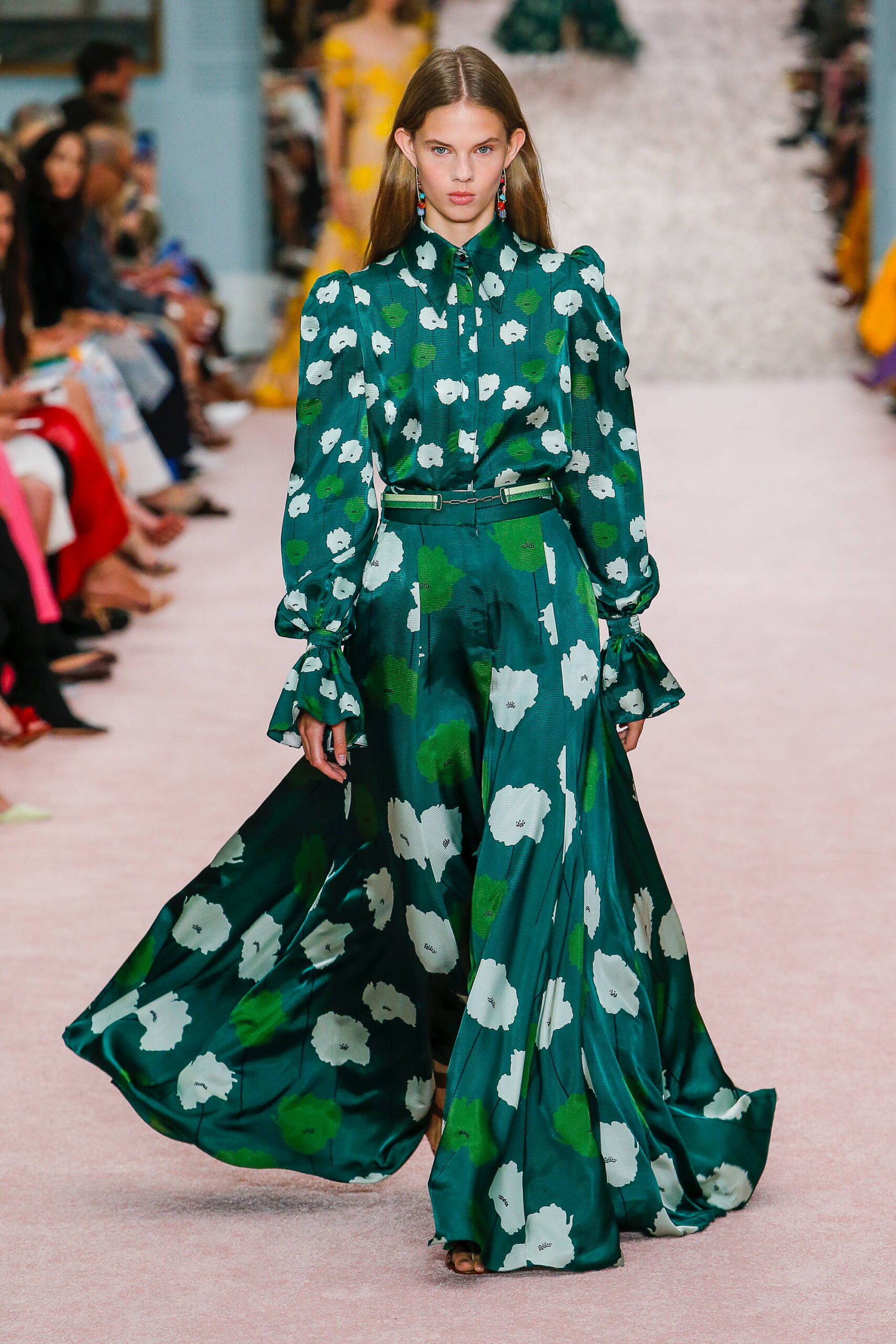 Carolina Herrera S/S 19 Look 507