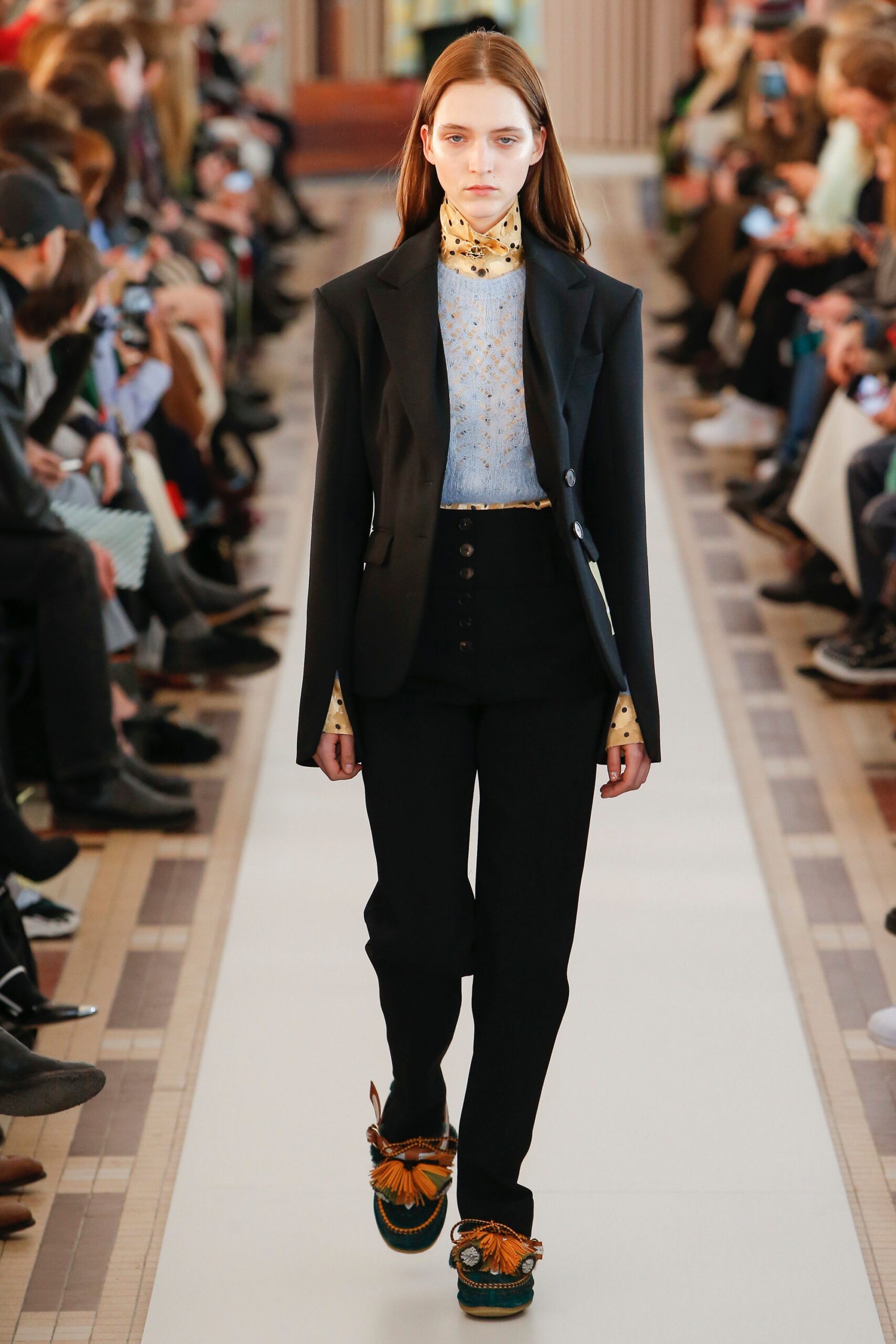 Carven F/W 18 Look 456