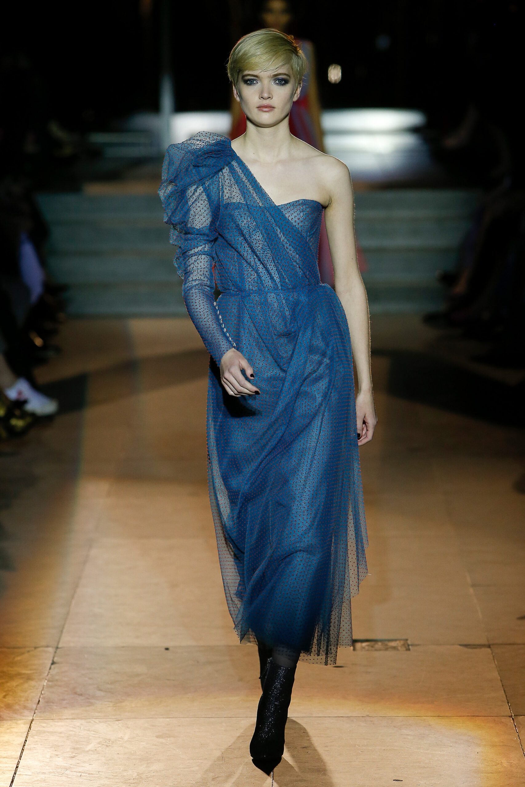 Carolina Herrera F/W 18 Look 459