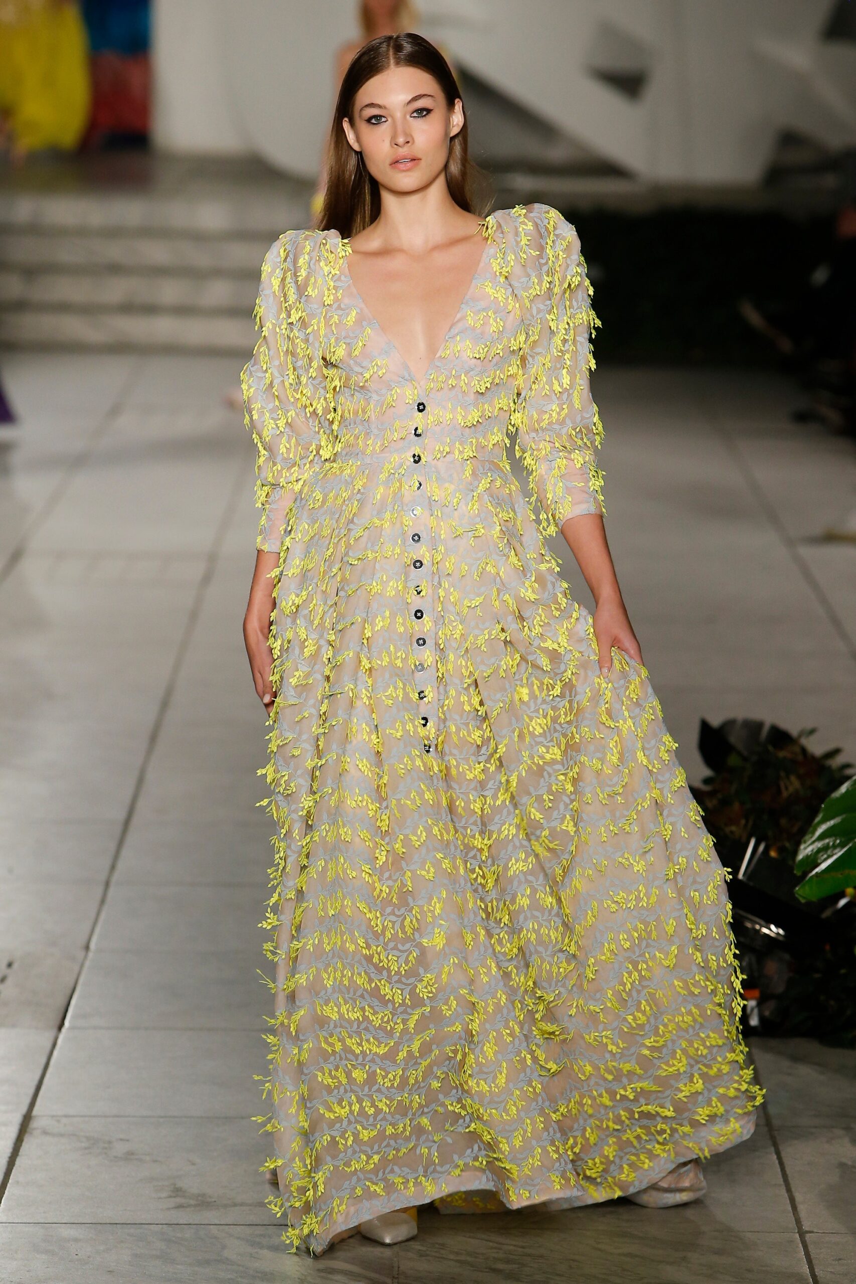 Carolina Herrera S/S 18 Look 515