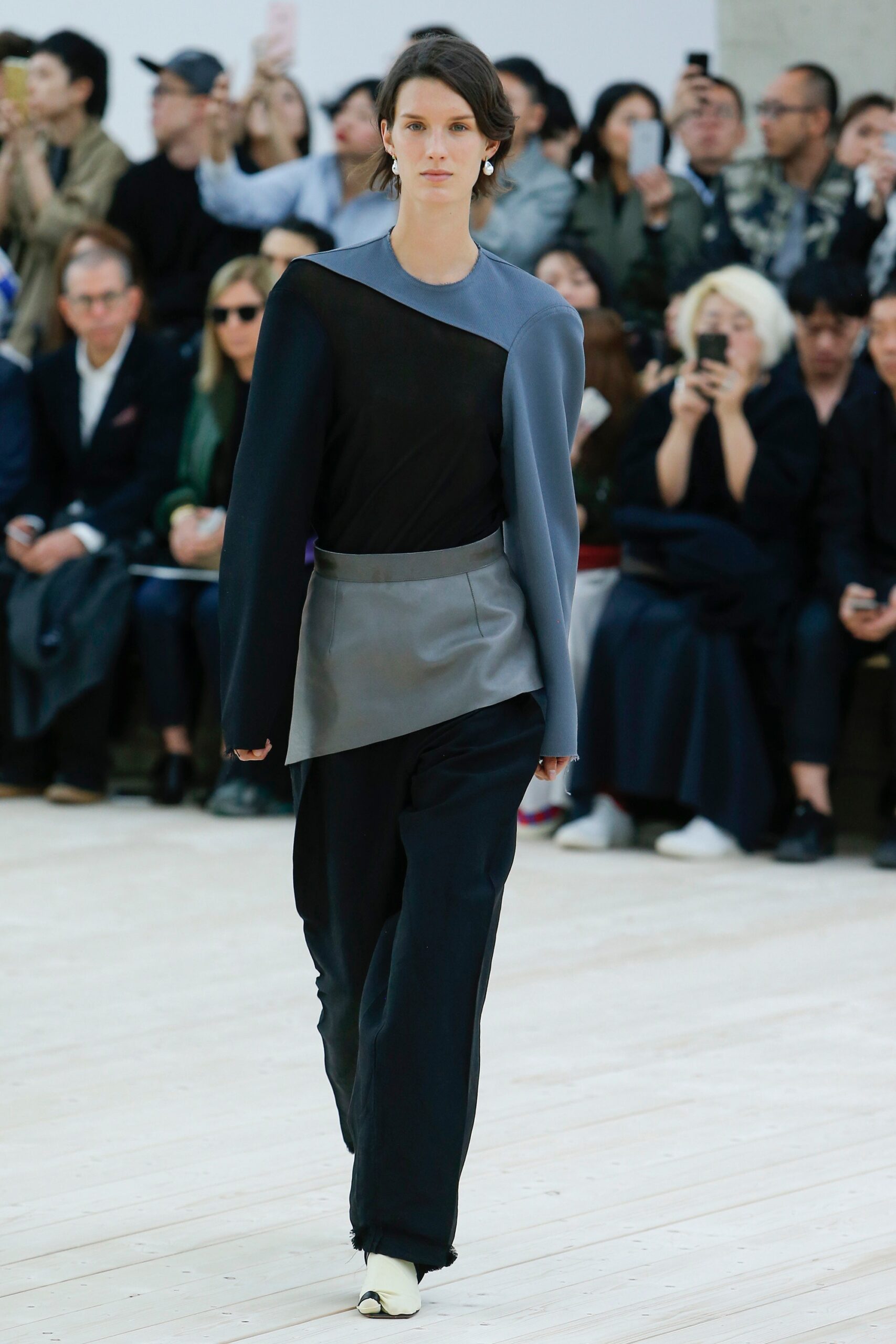 Celine S/S 17 Look 375