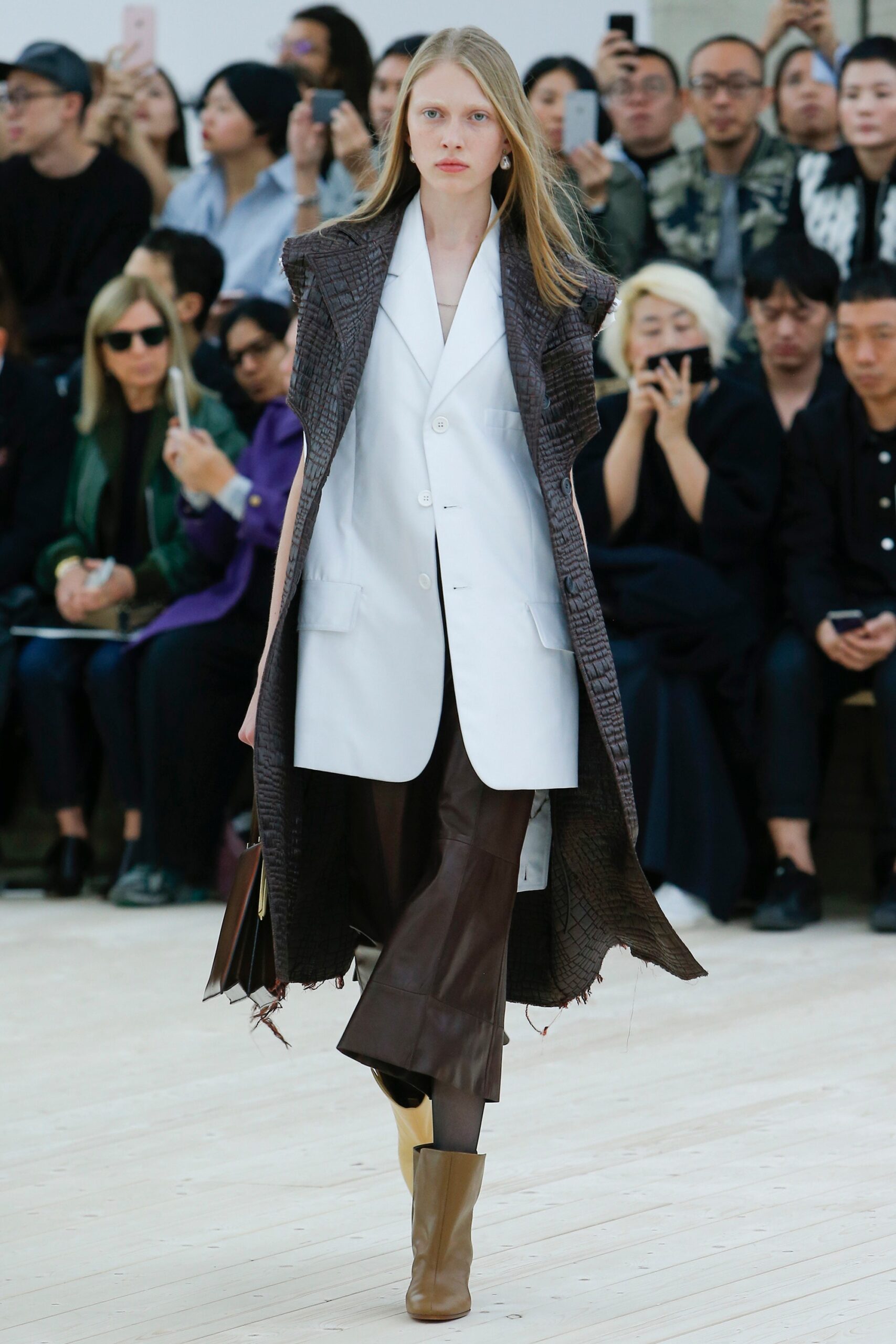 Celine S/S 17 Look 400