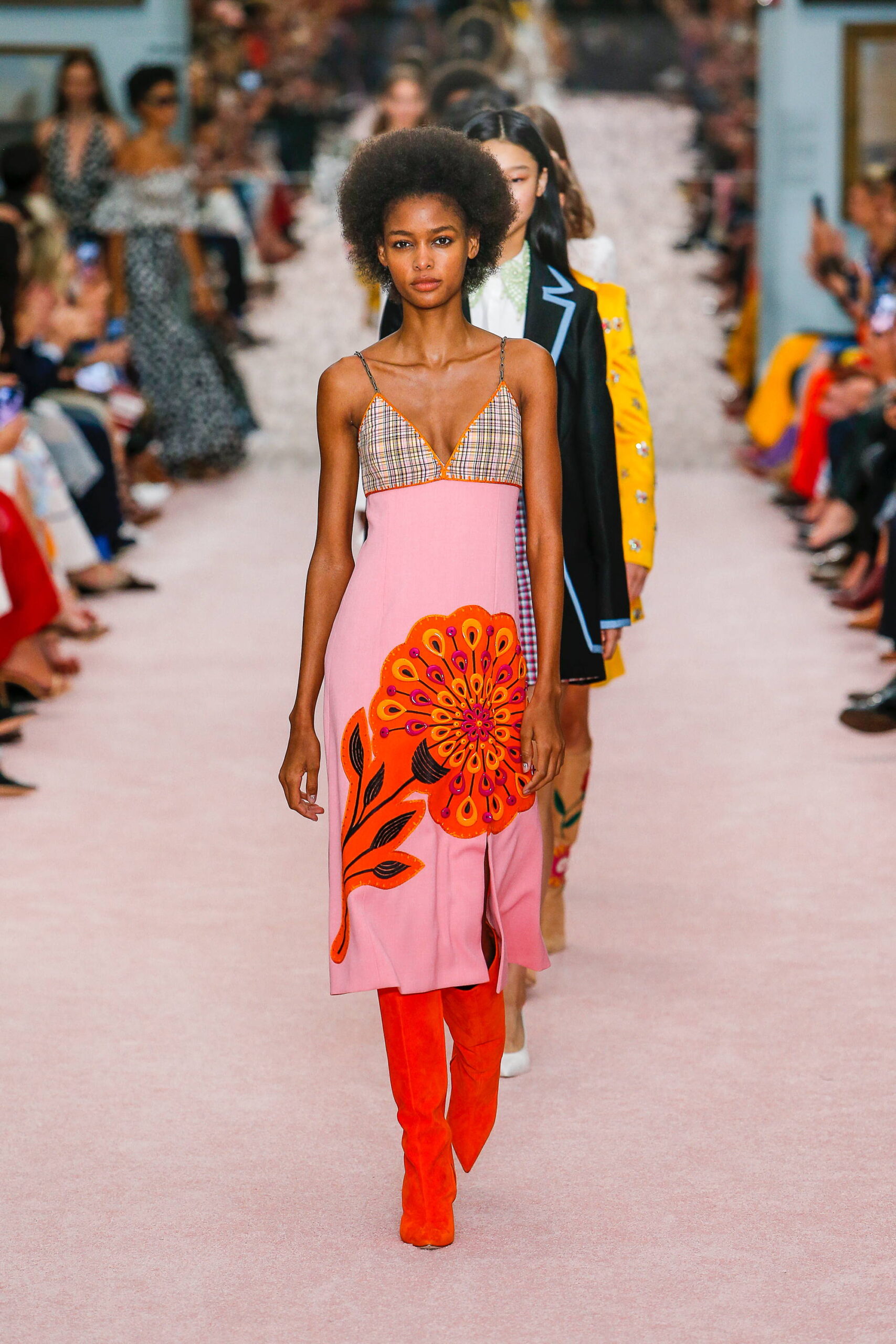 Carolina Herrera S/S 19 Look 671