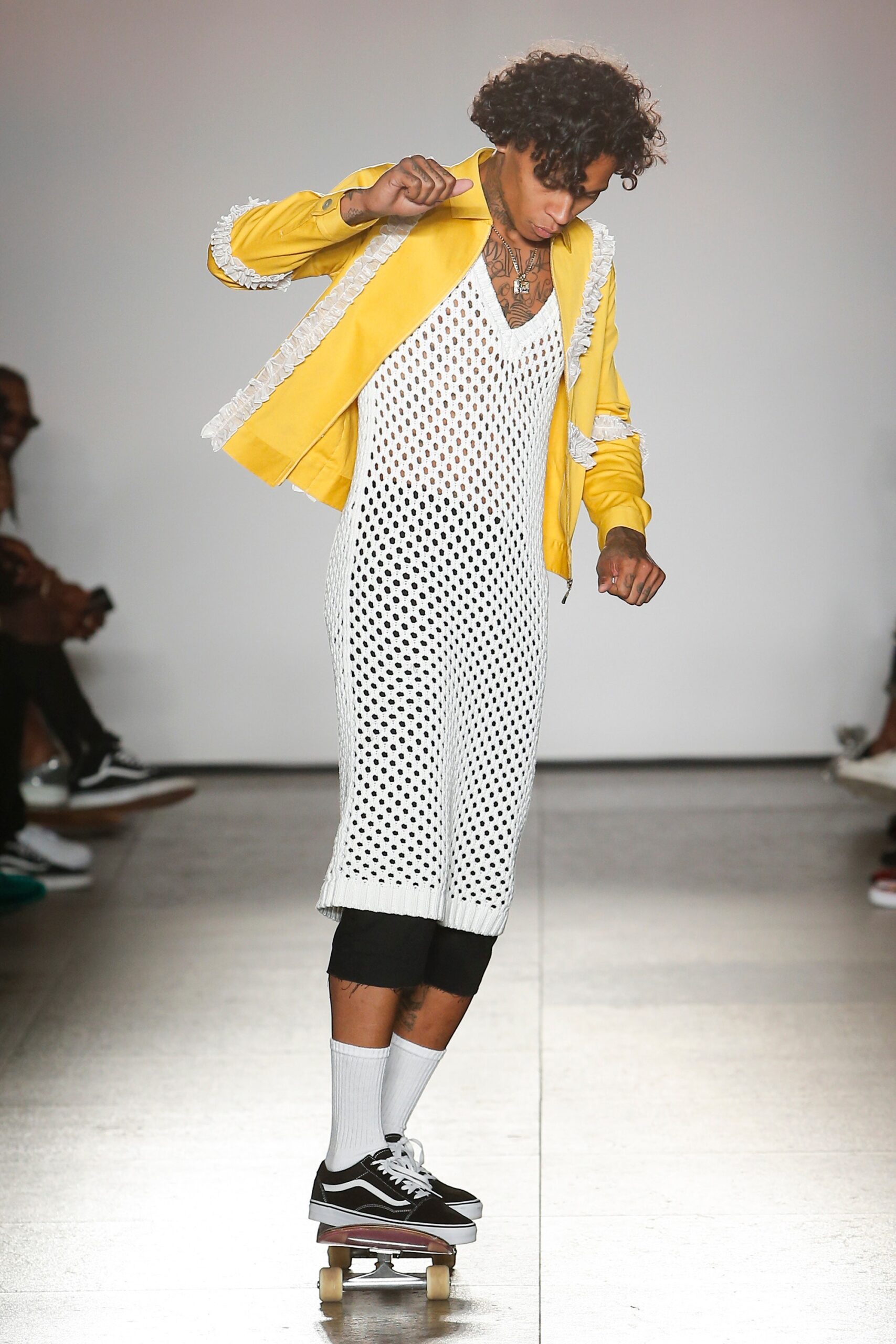 Calvin Luo S/S 18 Look 382